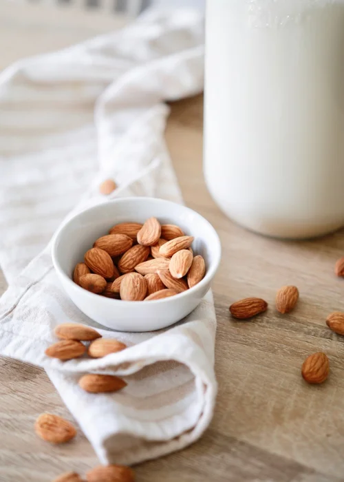 Raw Almonds for Almond Milk: Ultimate Guide for Creamy Goodness