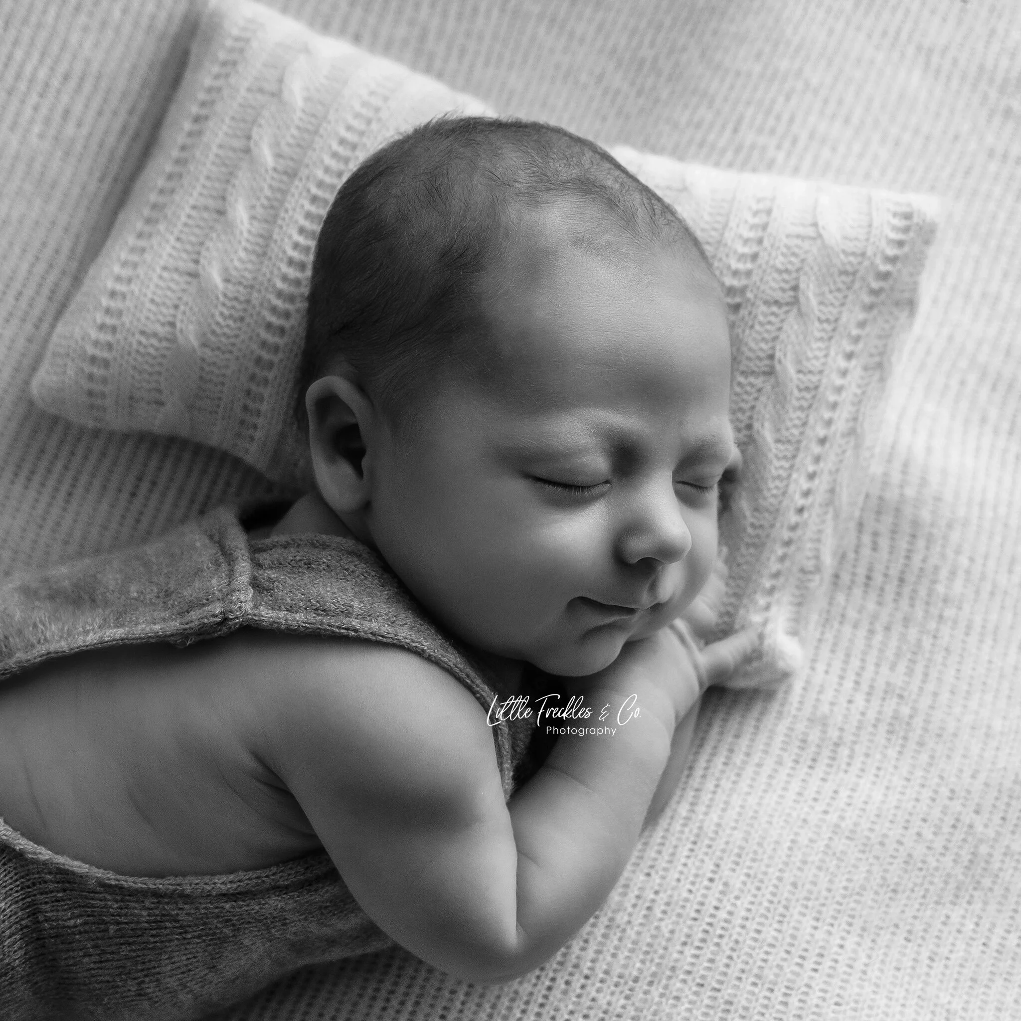 newborn-3.jpg