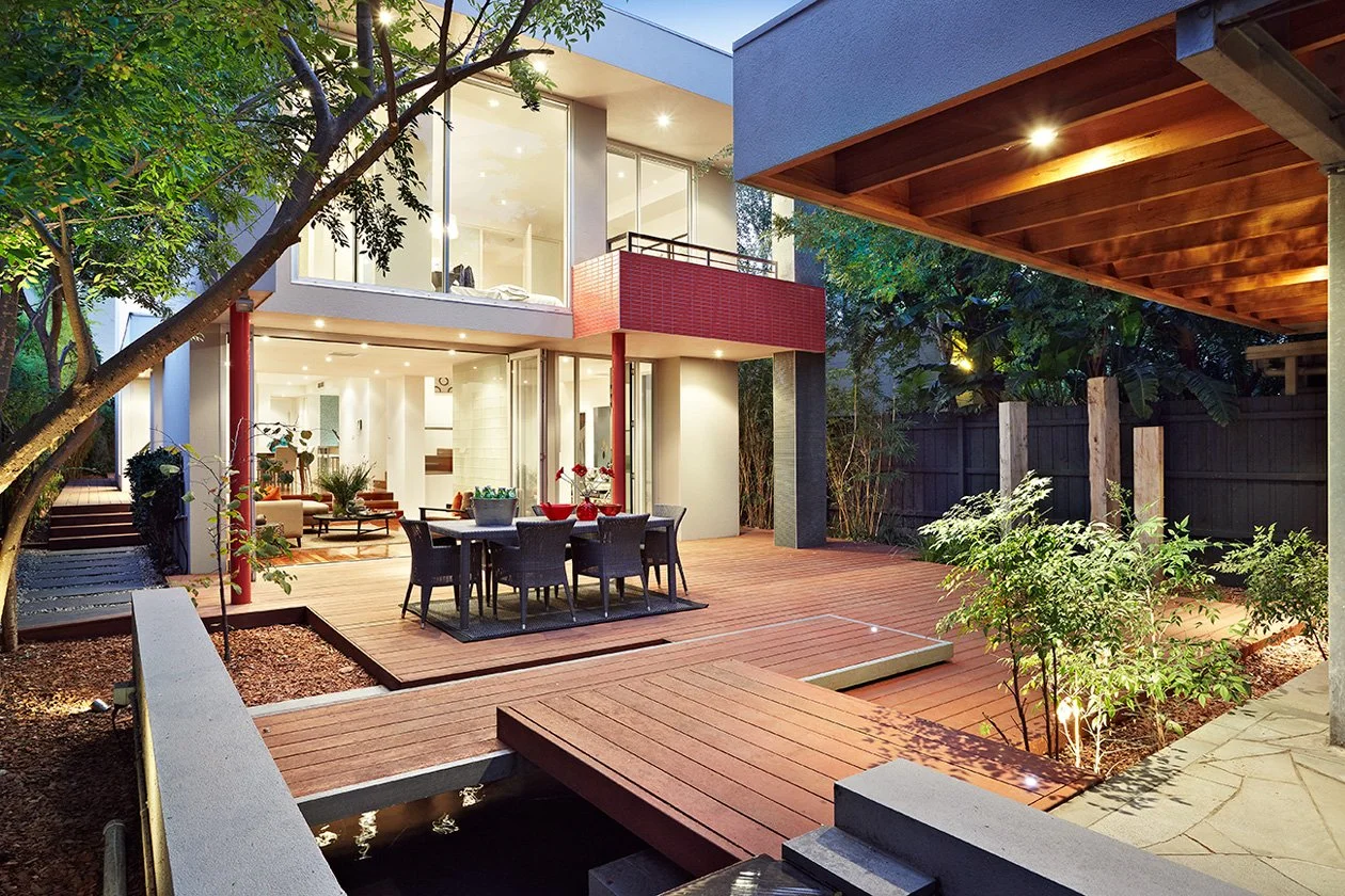 UAE102_8WoodsideCres_106.jpg