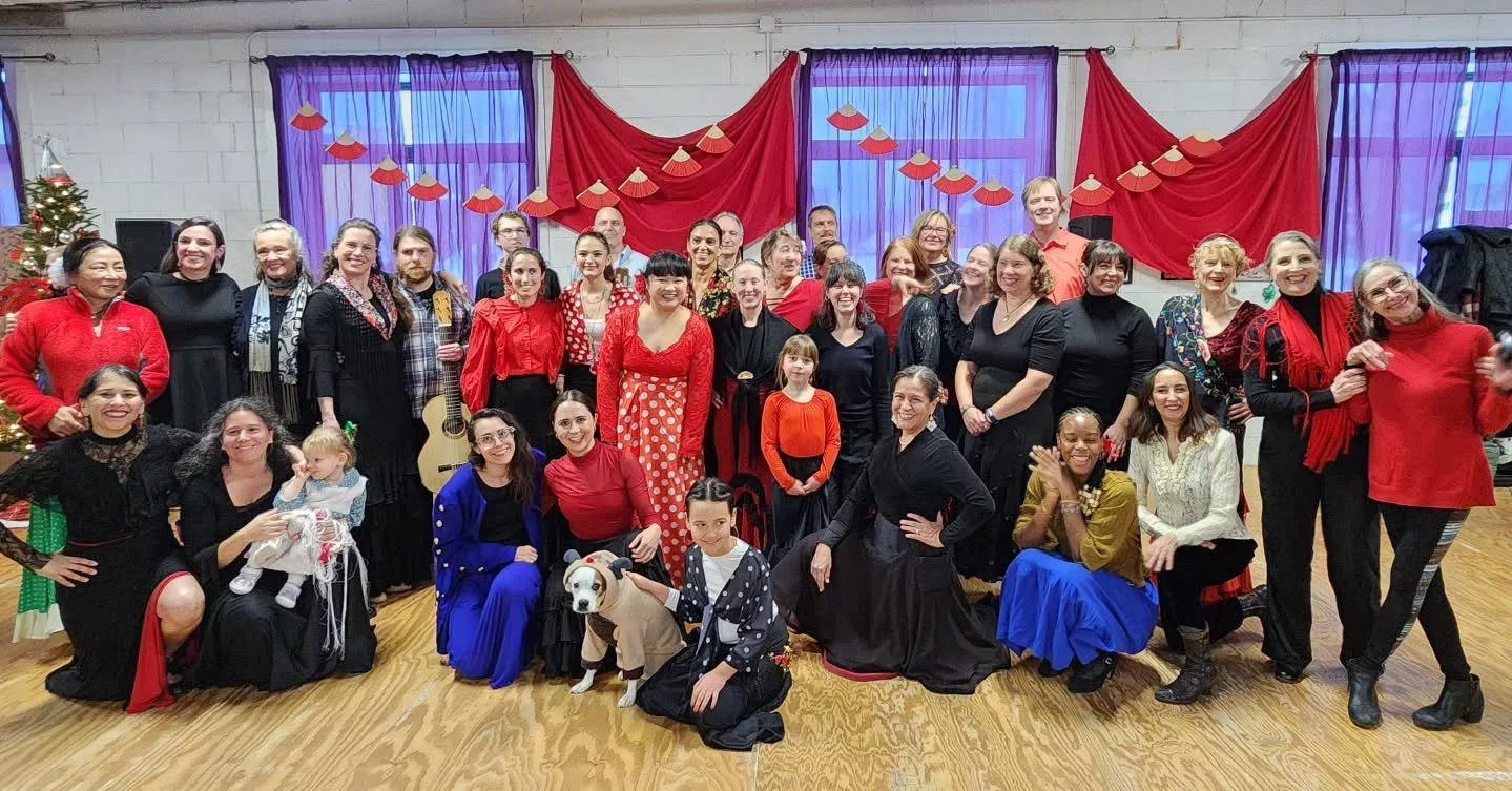 ✨️From all of us at Zorongo, we wish you a joyful Christmas and a peaceful holiday season! Thank you for being part of our community&hearts;️🌲