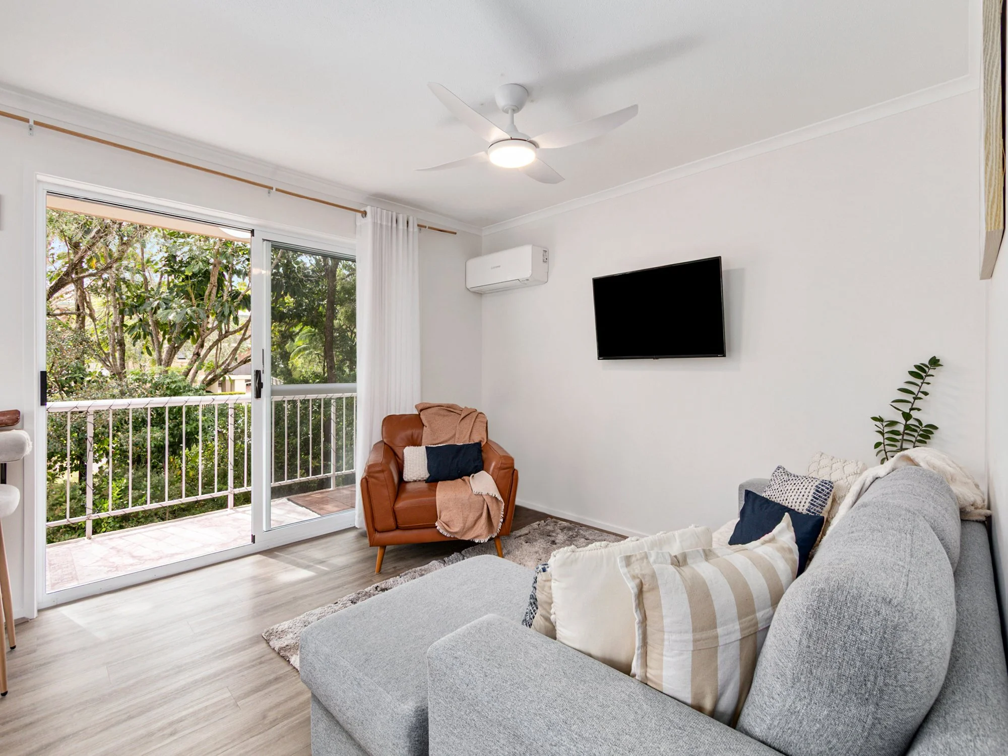 GV Web Images - 8:5 Rolan Court, Palm Beach_9.jpg