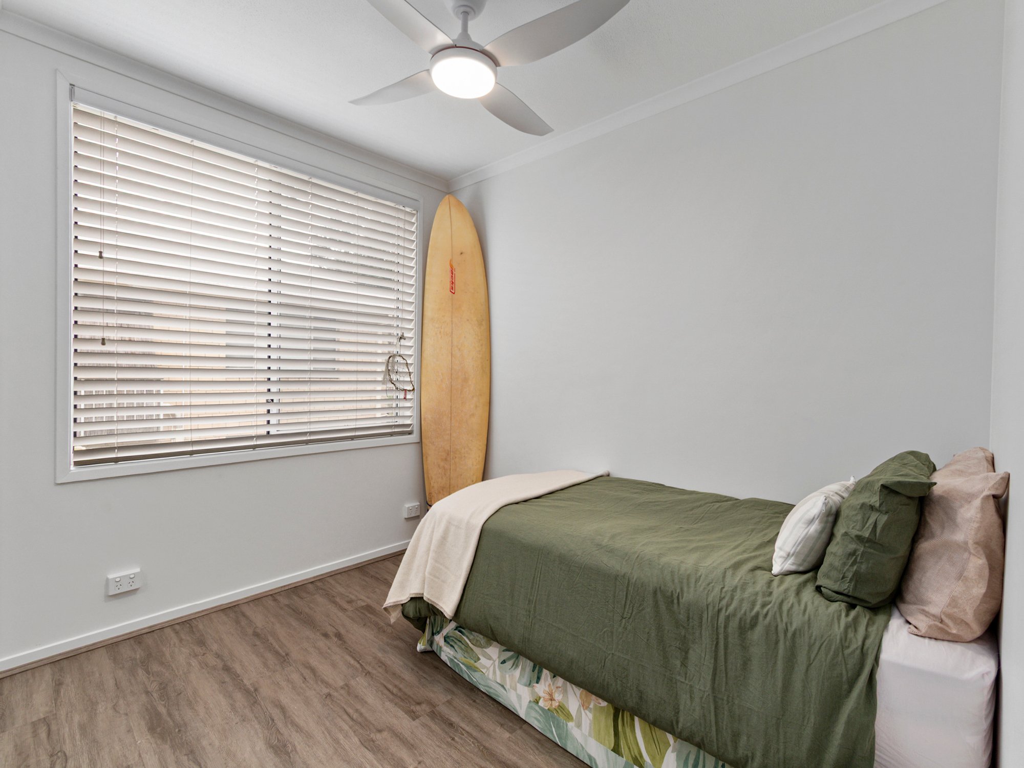 GV Web Images - 8:5 Rolan Court, Palm Beach_12.jpg