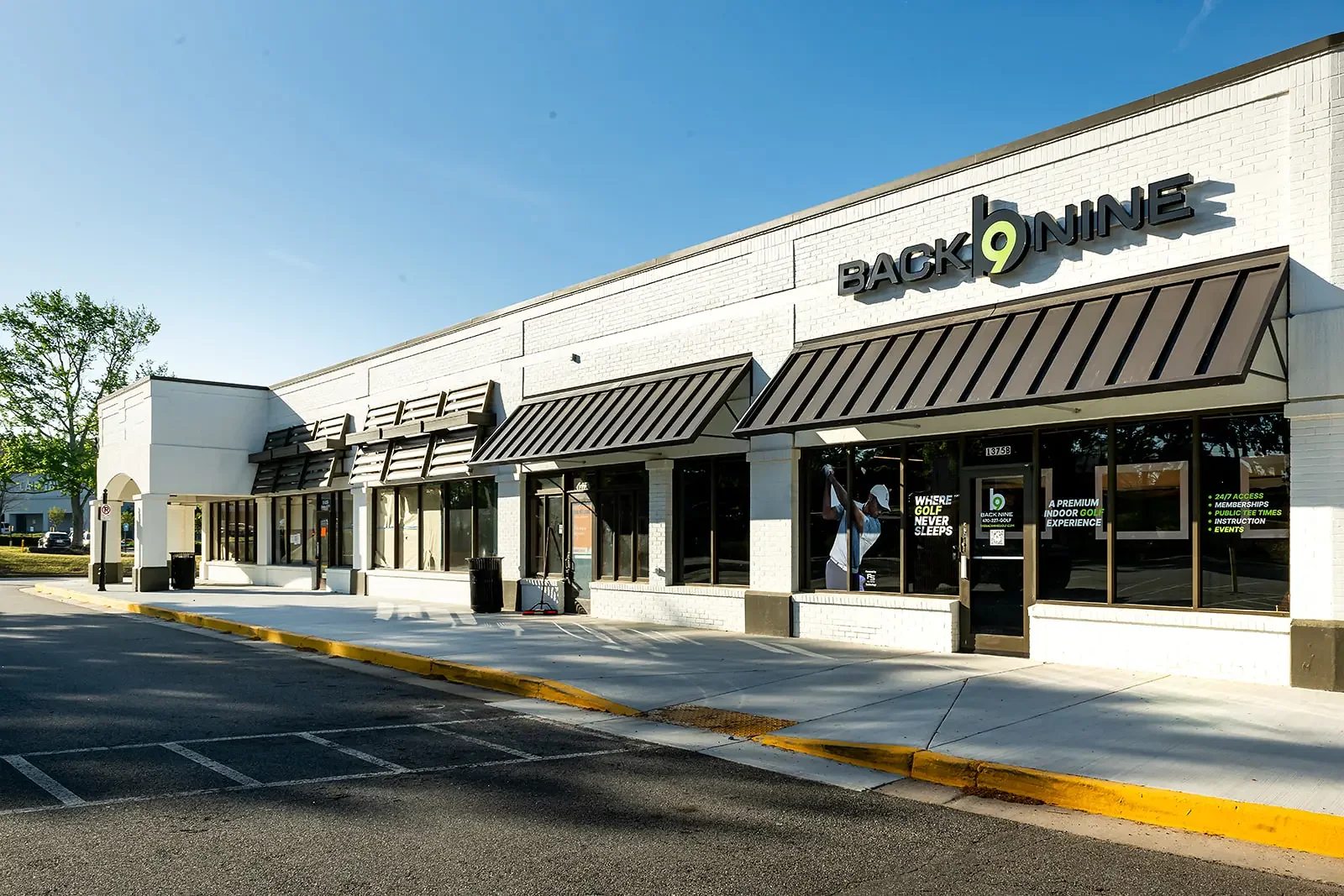 rcc-back-nine-golf-roswell-exterior-building-01.webp