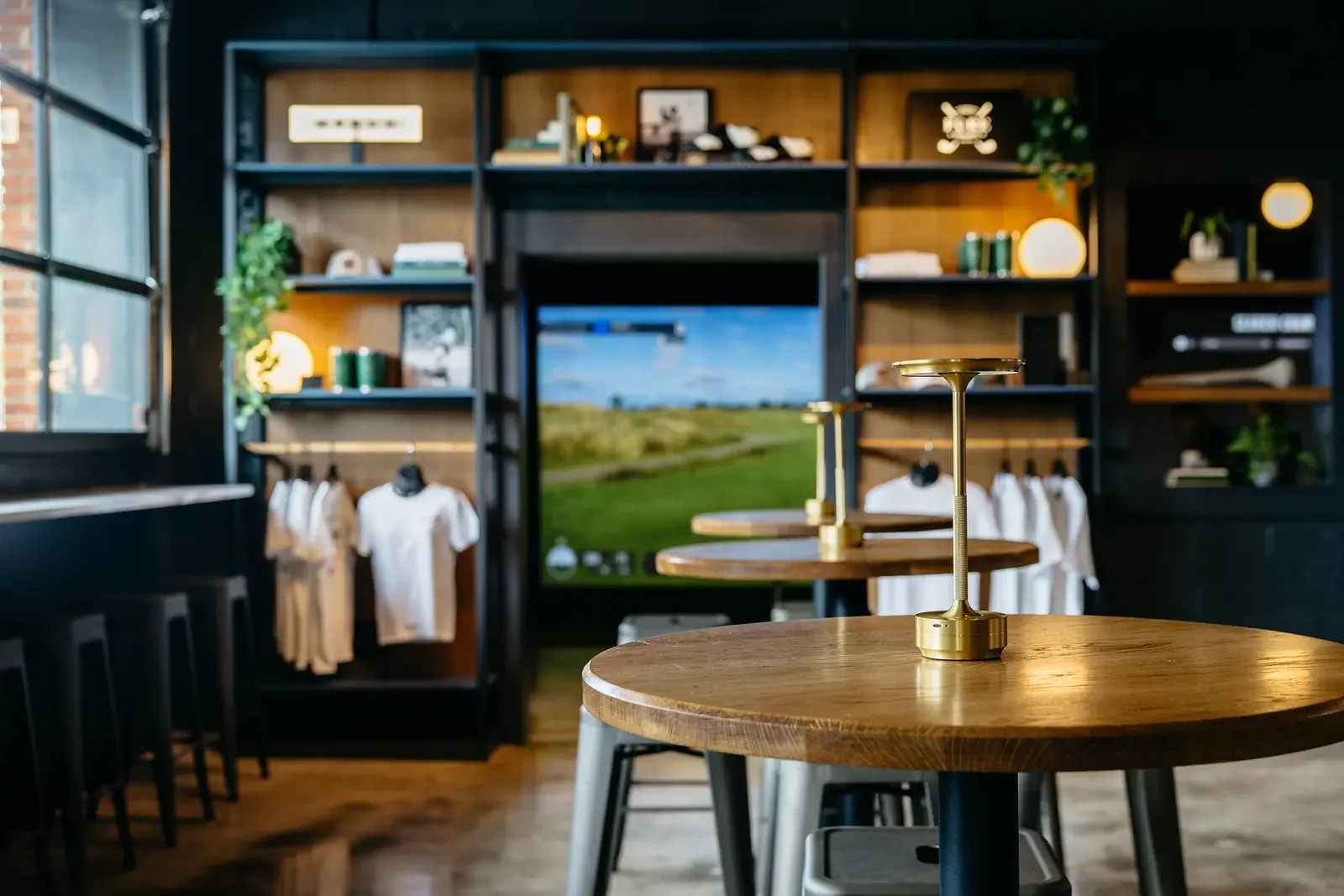 rcc-fore-seasons-golf-acworth-retail-lounge-01.webp