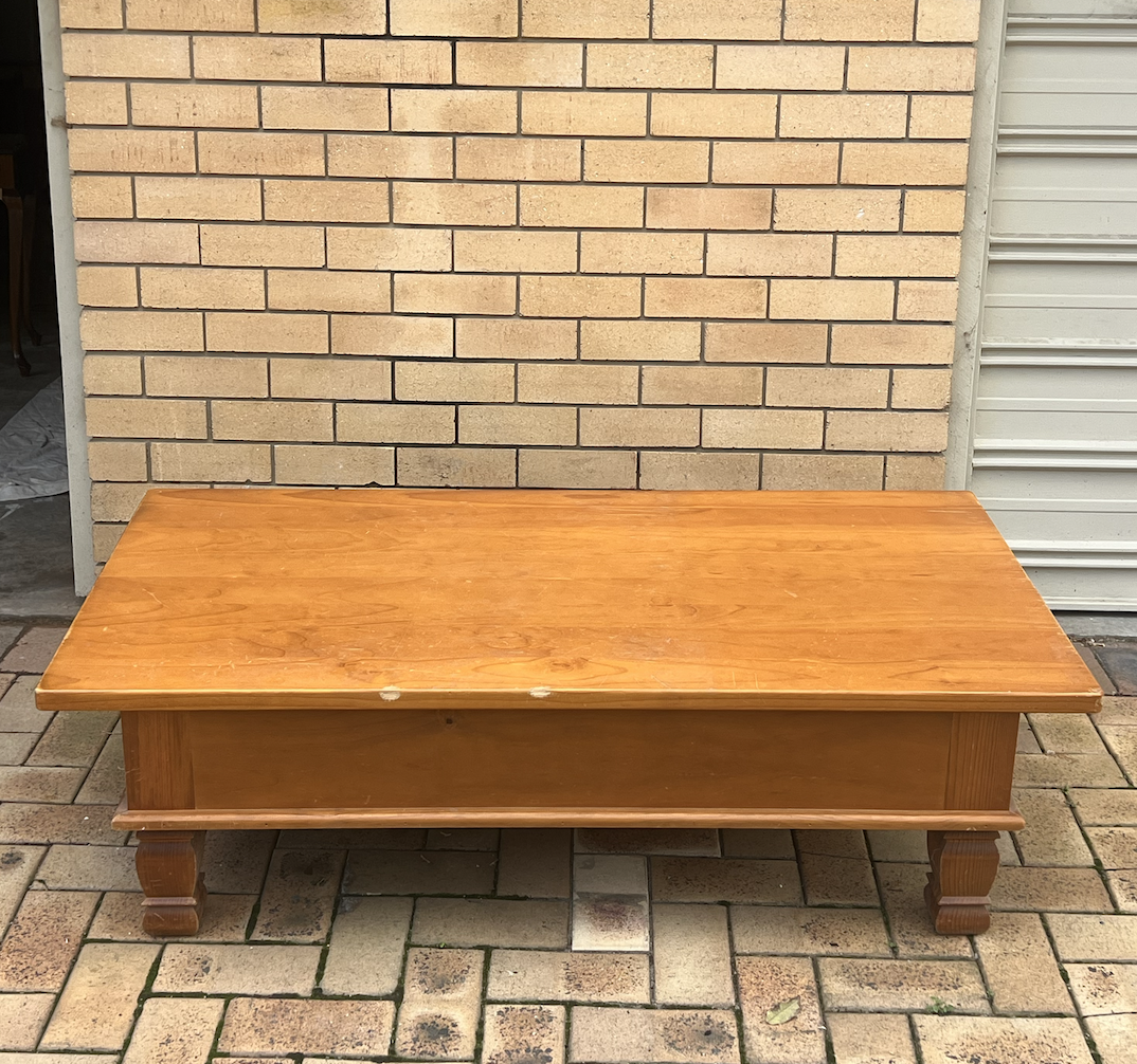Striped Bubble Coffee Table