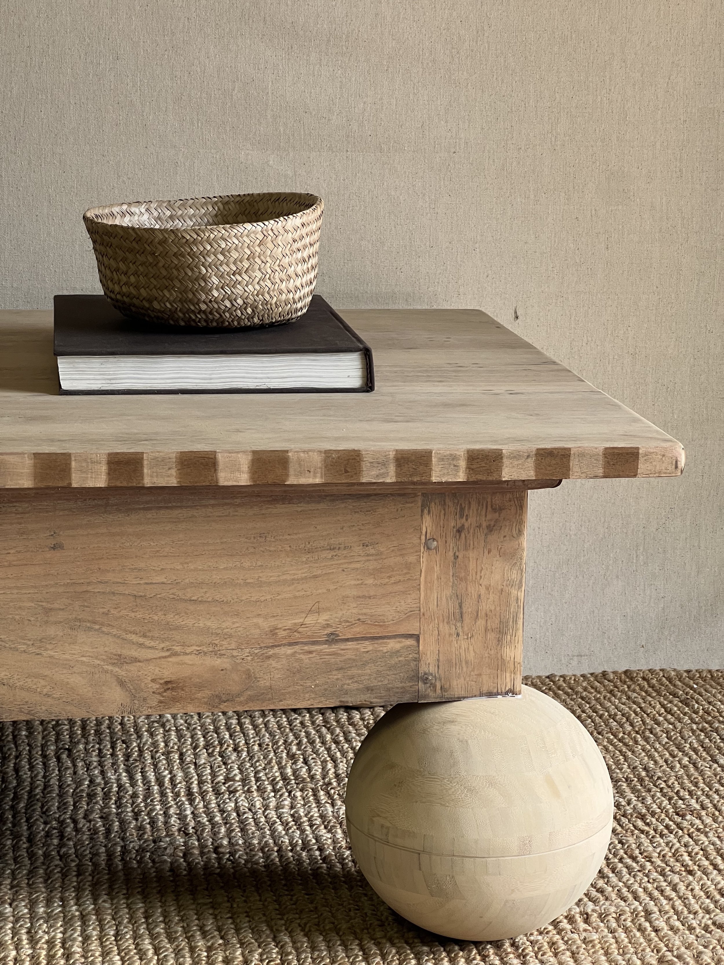 Custom Ball Furniture Legs (Large)