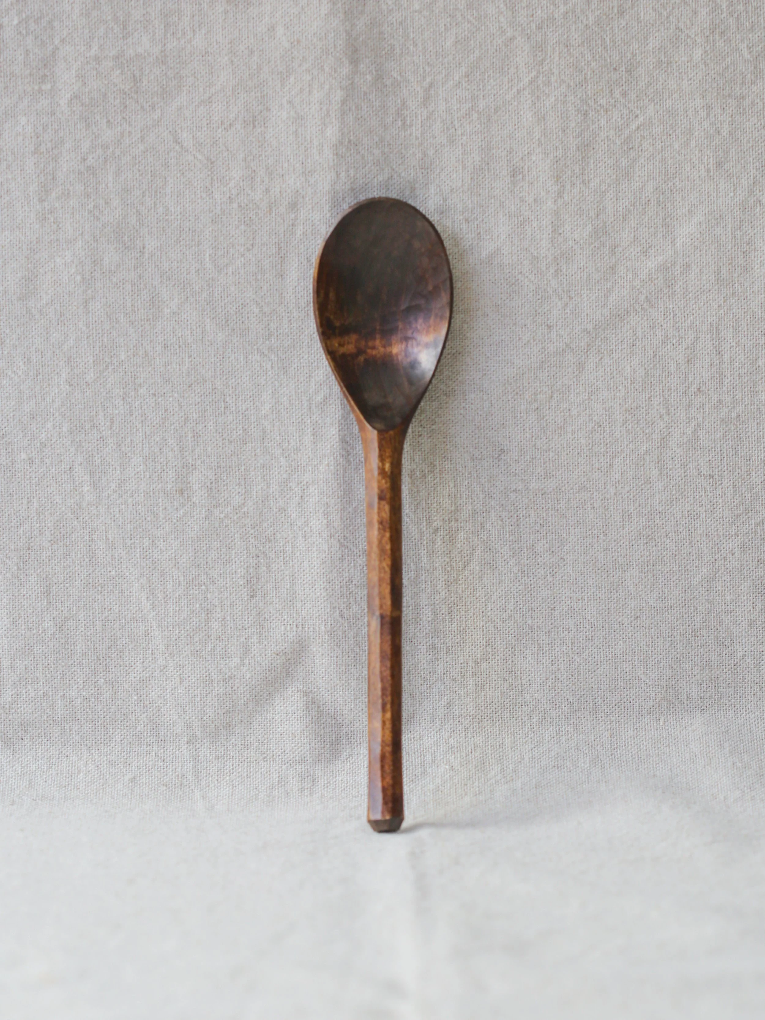 Cuillère en érable laqué