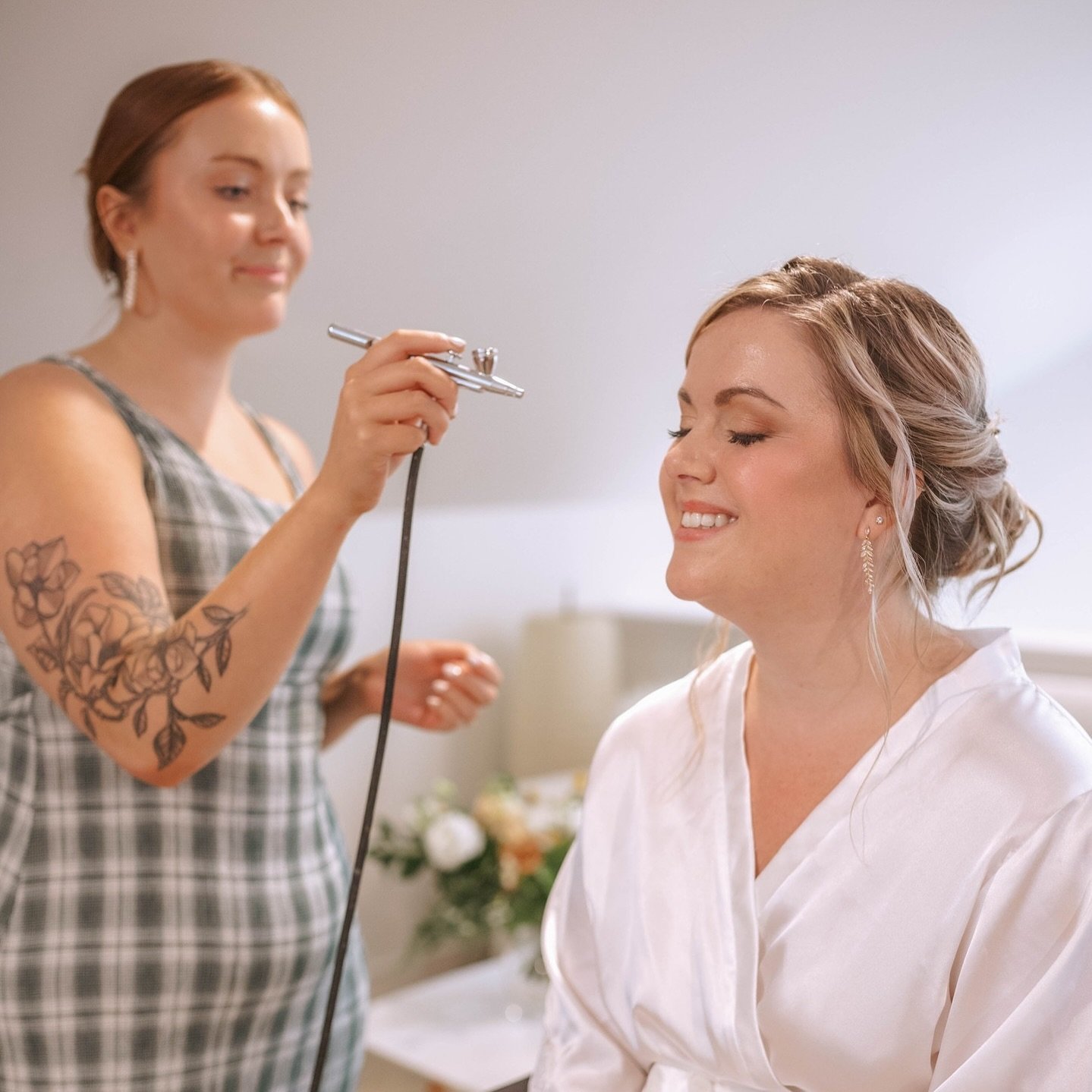 The beautiful Haley🤍✨️⁠
⁠
We love getting to be with you on your special day!  Making our brides feel beautiful, and seeing their smiling faces is why we love our jobs!
⁠
Photo by @lunalion.co 
Hair by @brooklyns_bliss 
Makeup by @beautybykaitjoy⁠
⁠