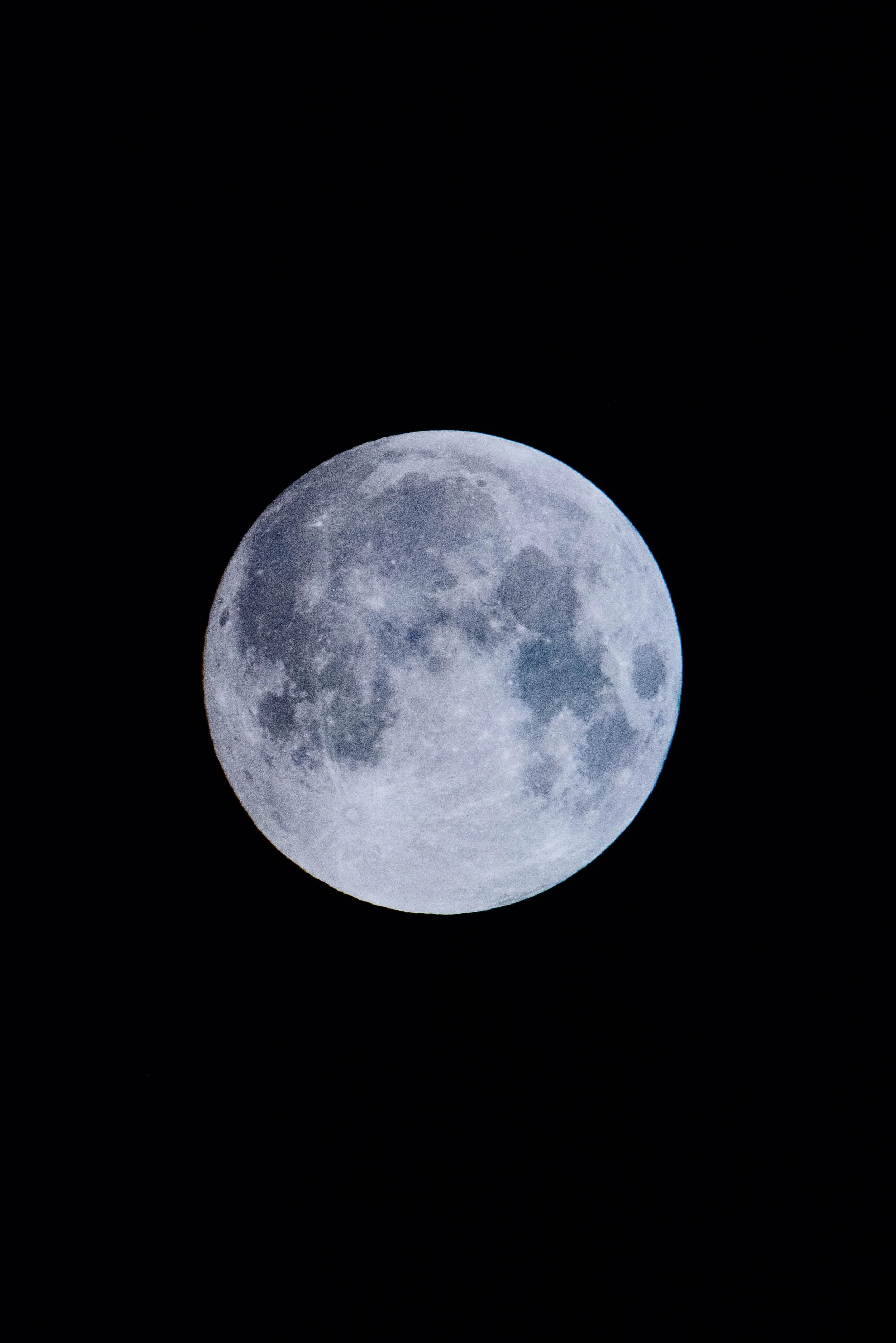 moon.jpg