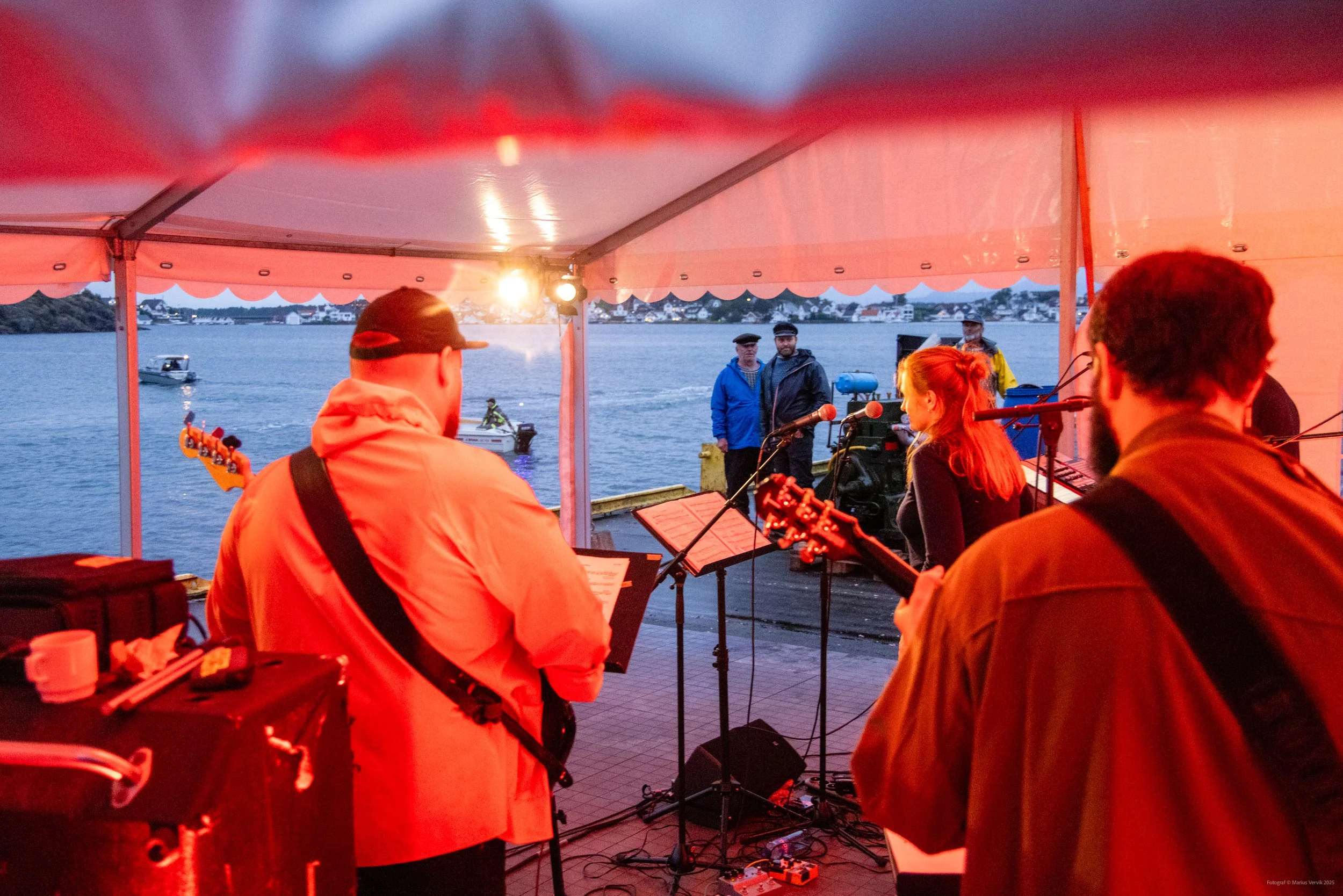 Øyhopp festivalen_Steinsøy34.jpg