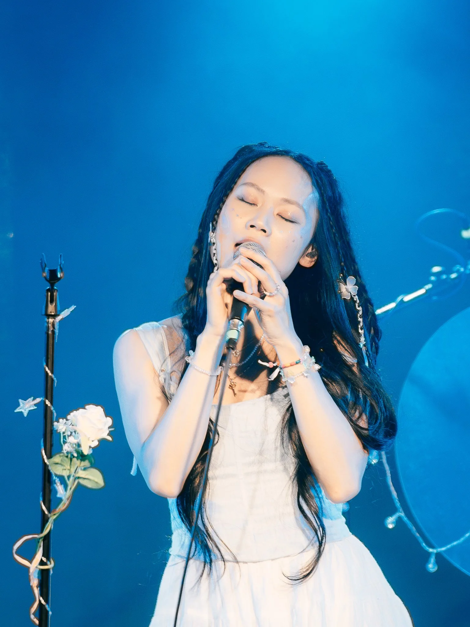 IVORIS MY MESSY MIND TOUR