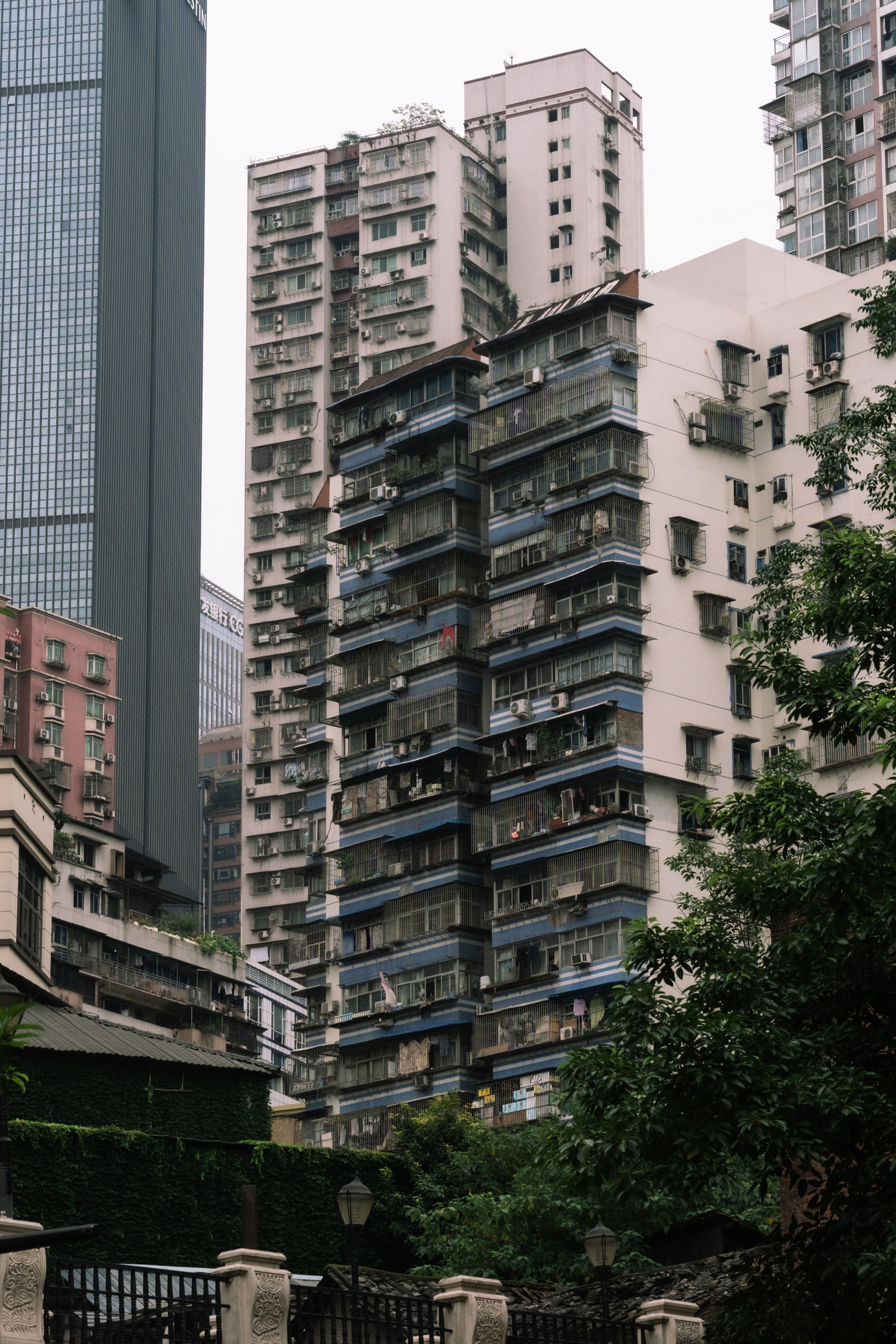 Maggie Ruidi Zhu_Chongqing, Upon Chongqing 3.jpg