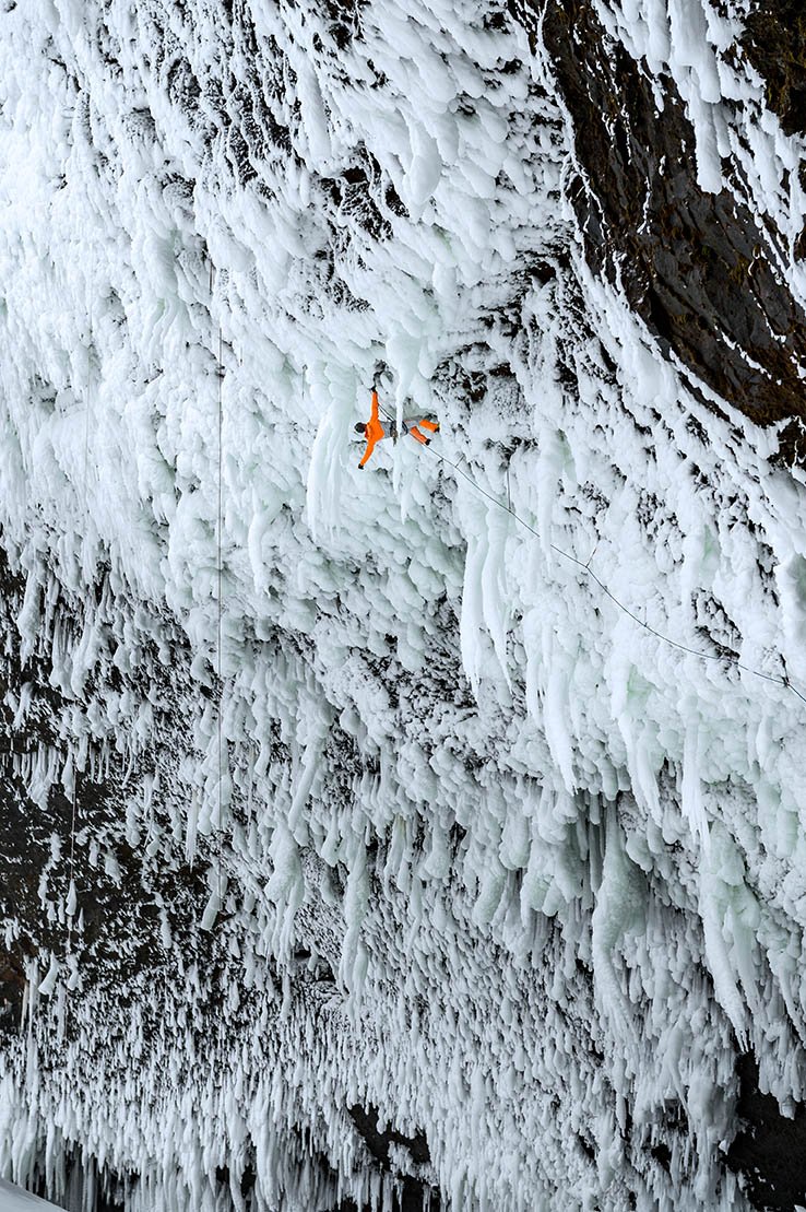 dani-arnold-helmcken-falls-kanada-4.jpg