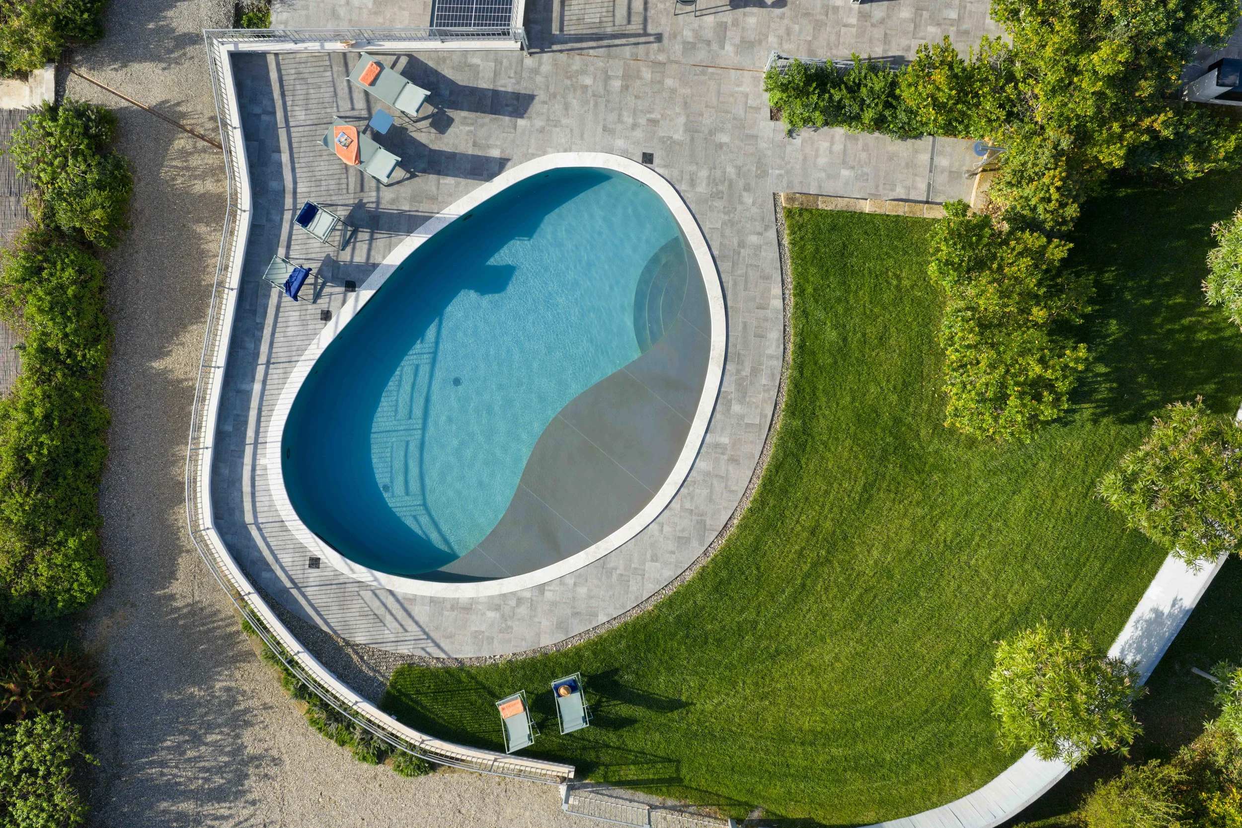 VILLA OMBRONE, PHILIPPE MONTIGNY_Davide Meneghini.WEB.003.jpg