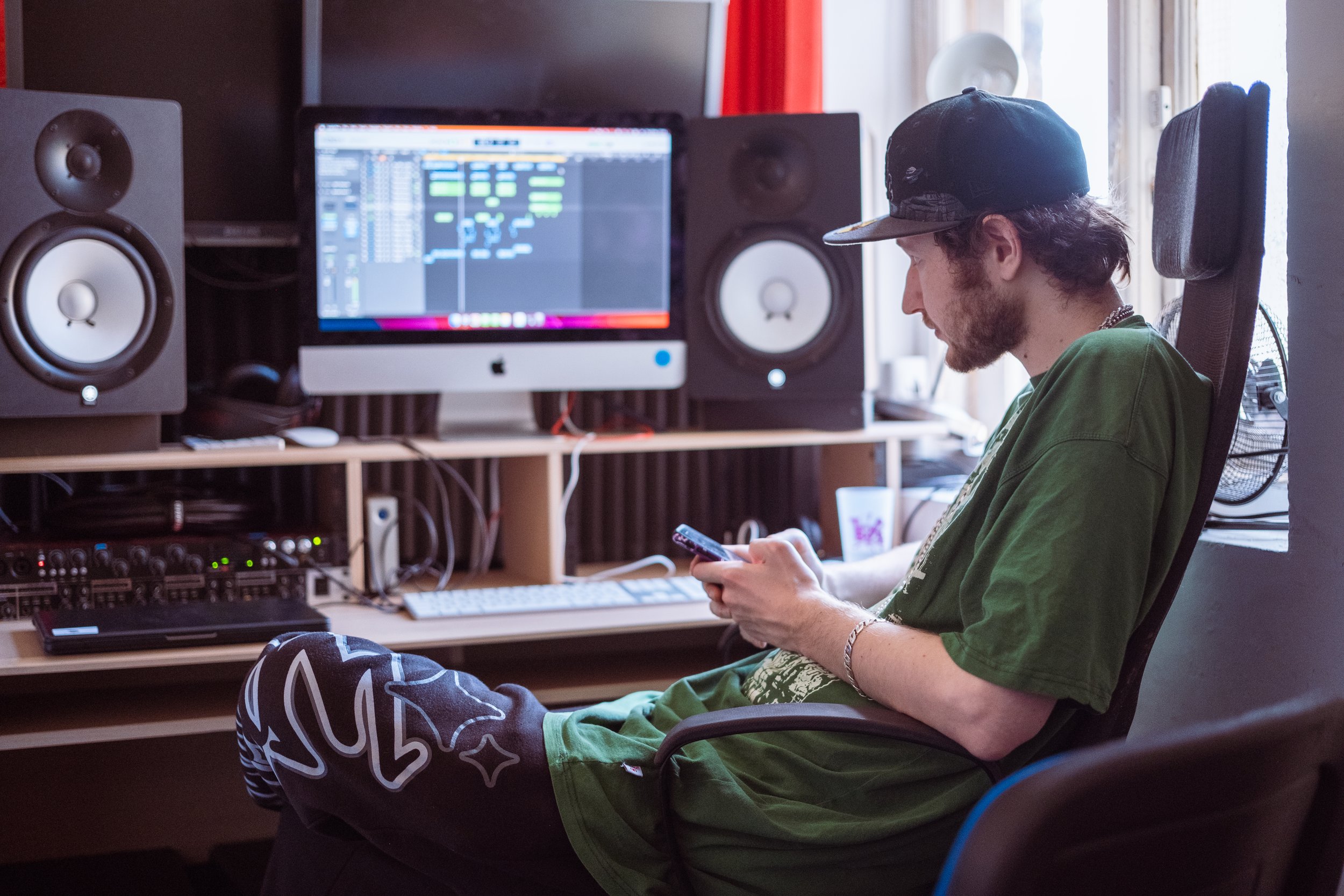 © Oliver McKenzie / Raw Material Music & Media Education