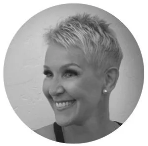 Lisa Cutts Studio owner of Yoga Pod Tucson