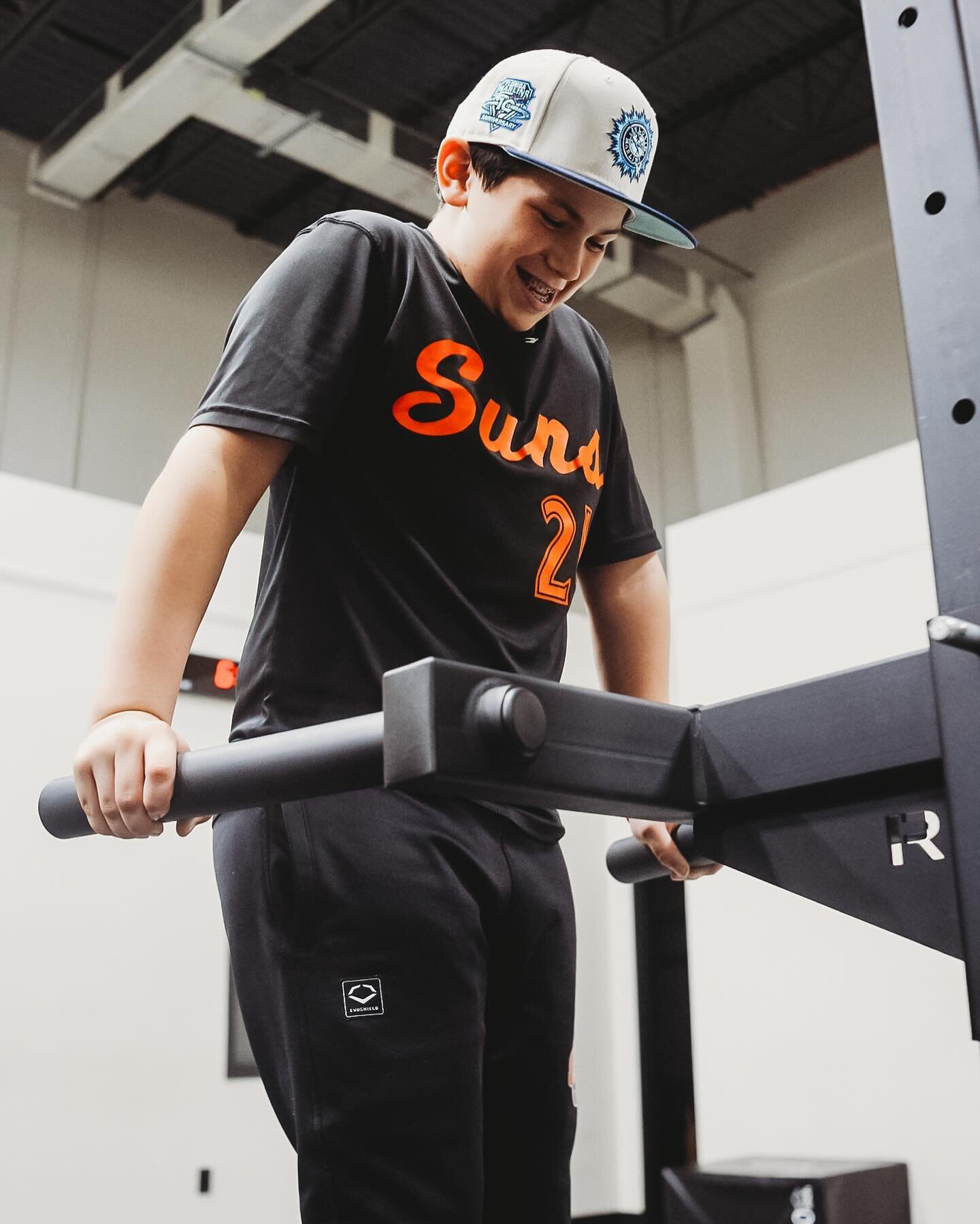 @landonbono24 was briefly sidelined with shoulder apophysitis, affecting his ability to swing a bat with any force. Some customized strengthening got him back on the field hitting in no time. #baseball #powerhitter #batting #apophysisits #shoulderpai