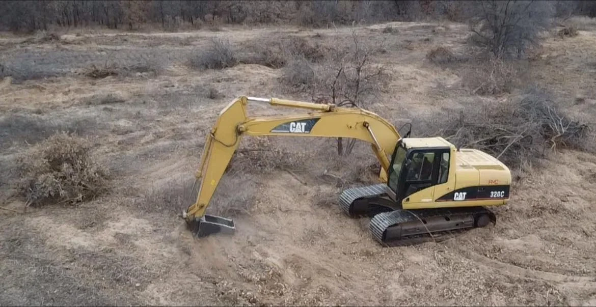 escavator at home.jpg