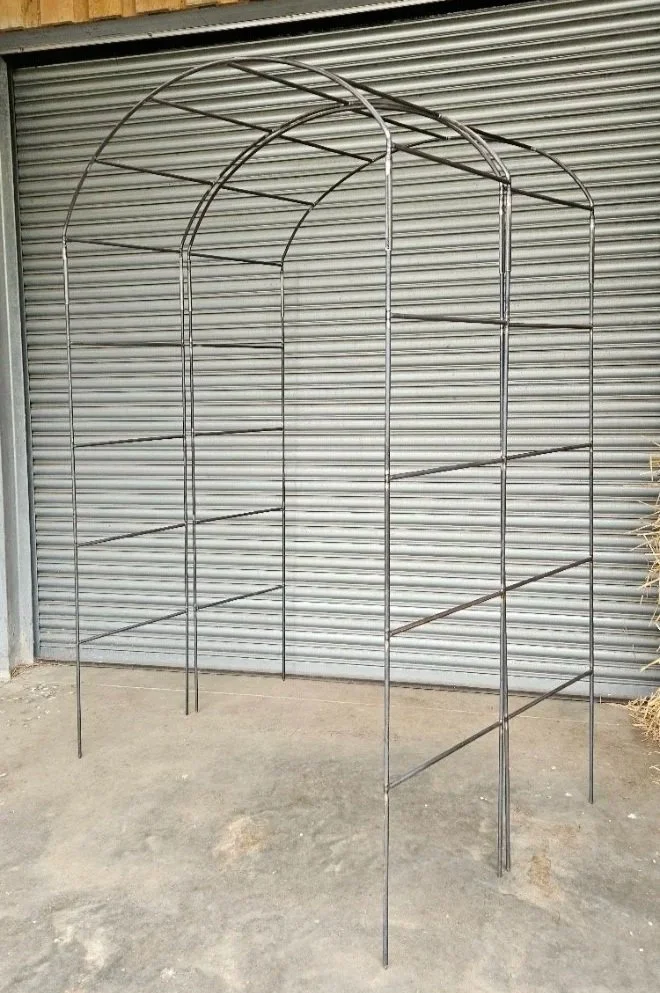 Steel garden arch