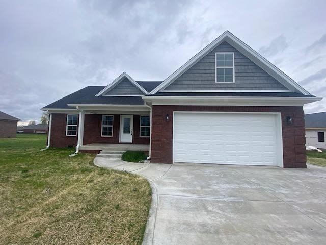🌸🌼Let&rsquo;s schedule a time &amp; go take a look at this beautiful newly constructed &amp; quality built home by Gaffney Custom Homes LLC at 126 Creekside Drive located in Cross Creek Estates in Cox&rsquo;s Creek, Ky &amp; offered by Mike &amp; K