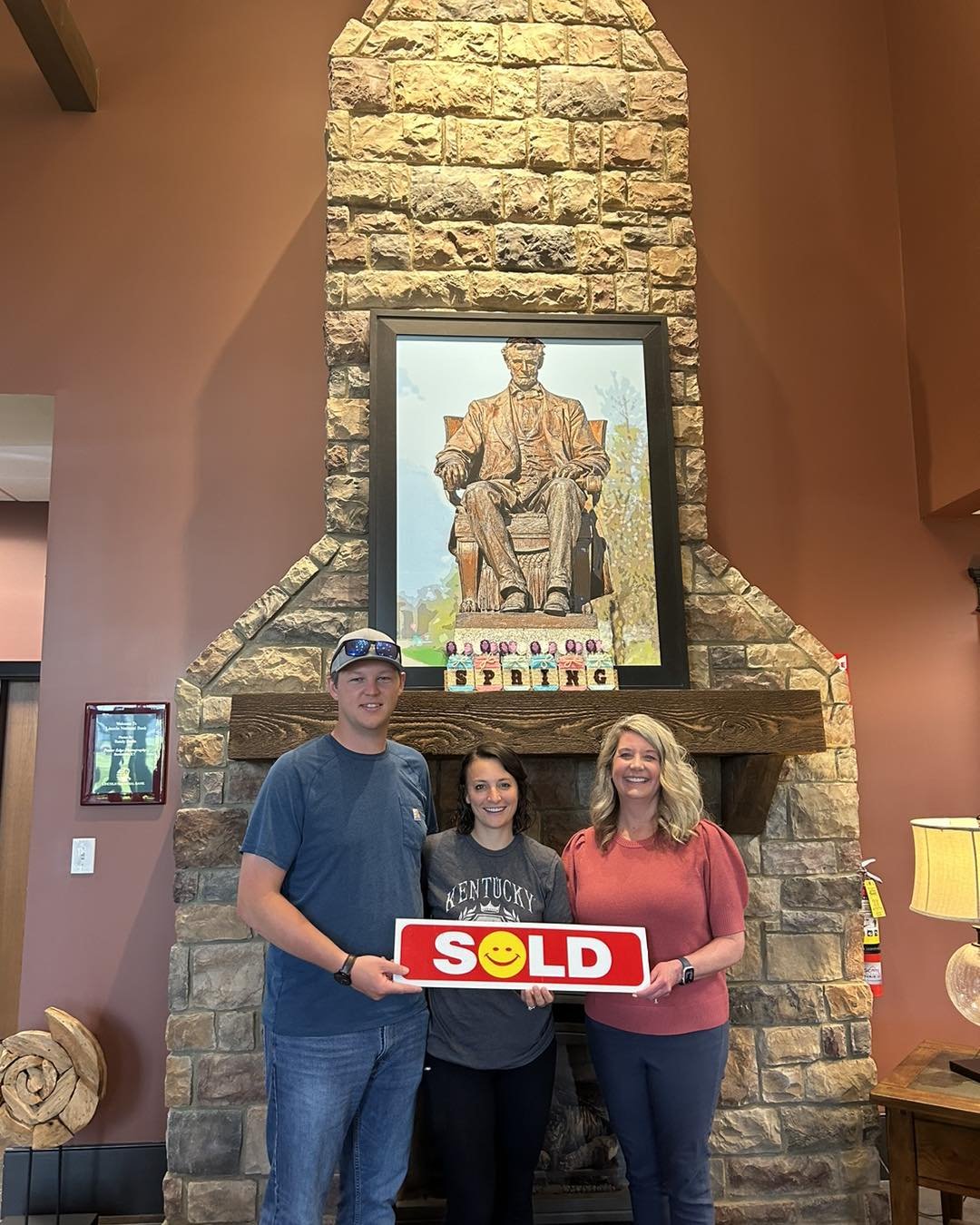 🎊🎉 CONGRATS! 🎉 CONGRATS! 🎉🎊 Let&rsquo;s ALL say a BIG CONGRATULATIONS 
to Tyler &amp; Kelli on the purchase of their beautiful new 🏡! It was our pleasure to assist you and we hope you enjoy many happy years in your new home 🏡! 

Many thanks to