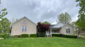 🌺💐🌸Take a look at Area One Realty&rsquo;s GREAT Listing at 118 Chesapeake Trail located in Corman&rsquo;s Crossing Subdivision in Cox&rsquo;s Creek, Ky offered by Mike &amp; Kathy Ballard🌸💐🌺

This spacious home 🏡 offers
🌸1944 sq ft of living 