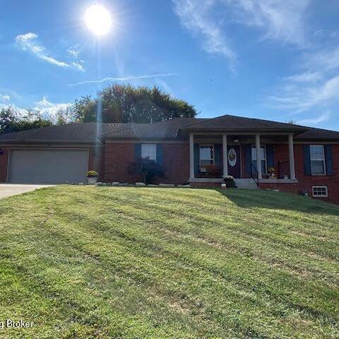 💥🏡Don&rsquo;t miss your chance to make this wonderful home 🏡 your New Ky home 🏡 ! Let&rsquo;s  go take a look at 105 Springhill Drive located in Historic Bardstown,Ky offered by Mike &amp; Kathy Ballard of Area One Realty 🏡💥

This Lovely home ?