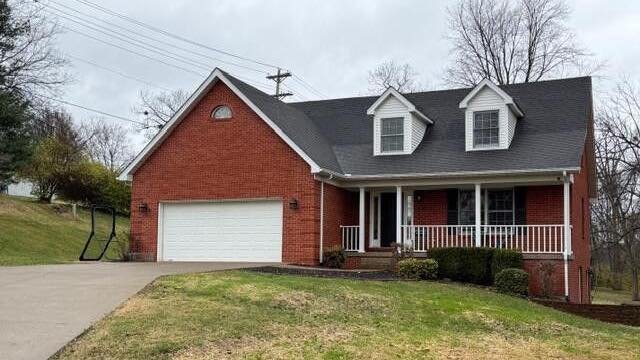 🩷Love is in the air ❤️ and so is opportunity! Now Is the perfect time for you to buy or sell a home🏠? Whether you&rsquo;re falling head over heels for your first place, upgrading to fit your growing family, or ready to part ways with a home 🏠 that