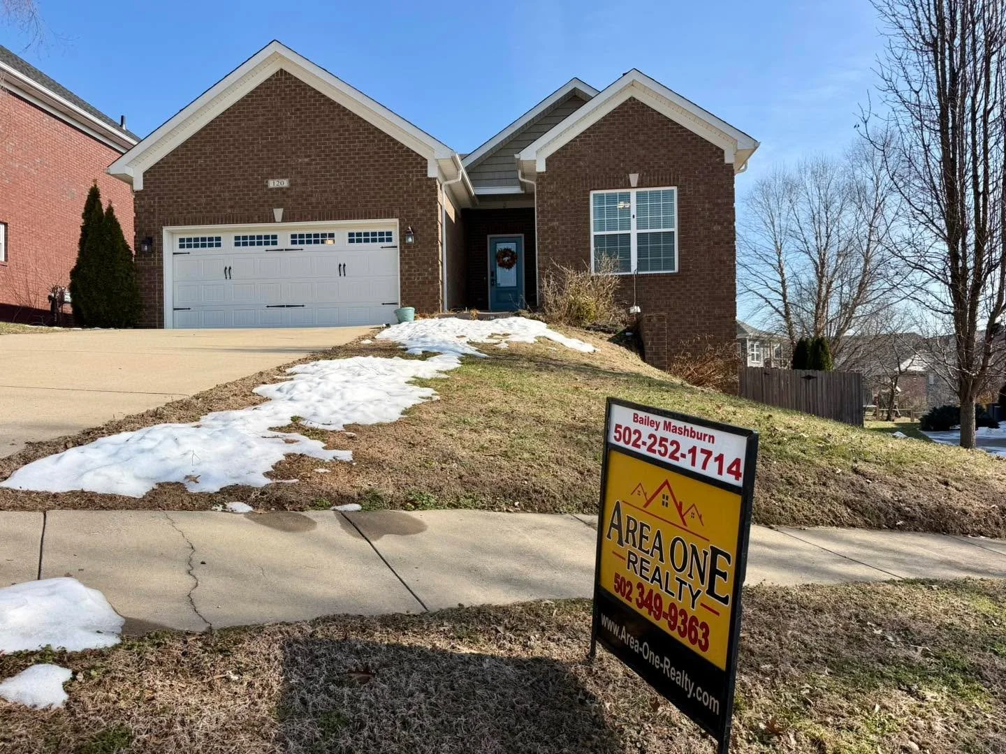 💥🏡NEW LISTING🏡NEW LISTING 💥🏡

Check out Area One Realty&rsquo;s GREAT NEW LISTING 🏡at 120 Lillian Court located in Shepherdsville, Ky offered by Bailey Mashburn!!

Lovely 4 Bedroom  three Bath brick ranch style home 🏡 with finished walkout bas