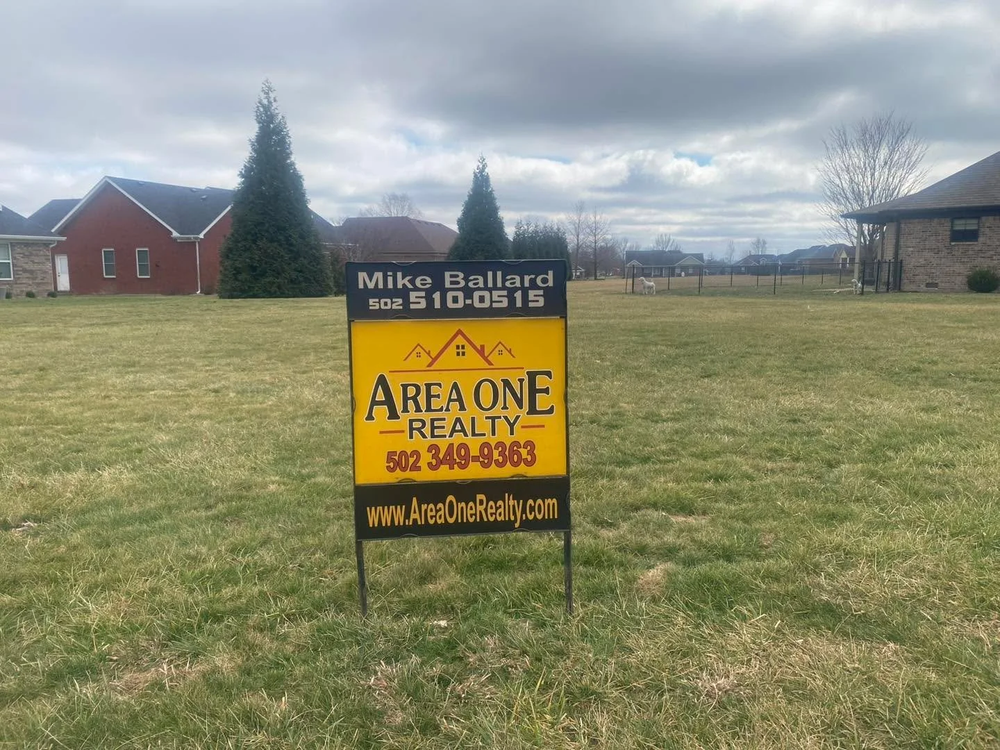 💥‼️💥‼️NEW LAND LISTING‼️💥‼️💥

💥‼️Area One Realty has a GREAT NEW Land Listing at 117 Lorenza Circle located in the Miller Springs neighborhood of historic Bardstown, Ky conveniently located just off Hwy 245 offered by Mike &amp; Kathy Ballard‼️?