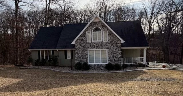 🌸🌷🏡 The Spring home 🏠buying season is upon us, and that means many buyers are actively searching for their next home🏠. If you&rsquo;ve been thinking about selling, this is a great time to list your property and take advantage of the increased de