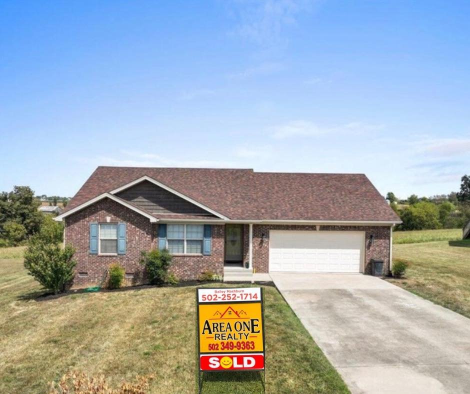 🥳🎉🎊🎈 Congratulations to Bailey Mashburn of Area One Realty on the successful closing of 138 Skyline Drive in Lebanon, Ky🎈🎊🎉🥳

Whether your looking to Sell your existing home 🏡, looking to buy a new home 🏡 or both give us a call 📞 at Area O