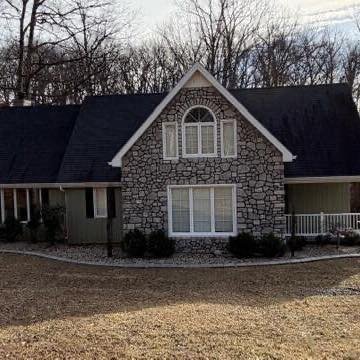 ‼️💥NEW PRICE💥‼️NEW PRICE💥‼️

🏡 🌸Let&rsquo;s go take a look 👀 at Area One Realty&rsquo;s beautiful LISTING at  3124 Yorkshire Drive located off Old Nazareth Rd in the Camelot neighborhood of historic Bardstown, Ky offered by Mike &amp; Kathy Bal