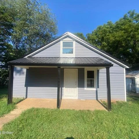 🌷OWN CHEAPER THAN RENTING🌷
Are you a First Time Homebuyer looking to purchase your first home 🏡? The Welcome home 🏡 Grant Money 💰 comes available on April 6th &amp; this Excellent  starter home is MOVE IN READY! Let&rsquo;s go take a look at 728