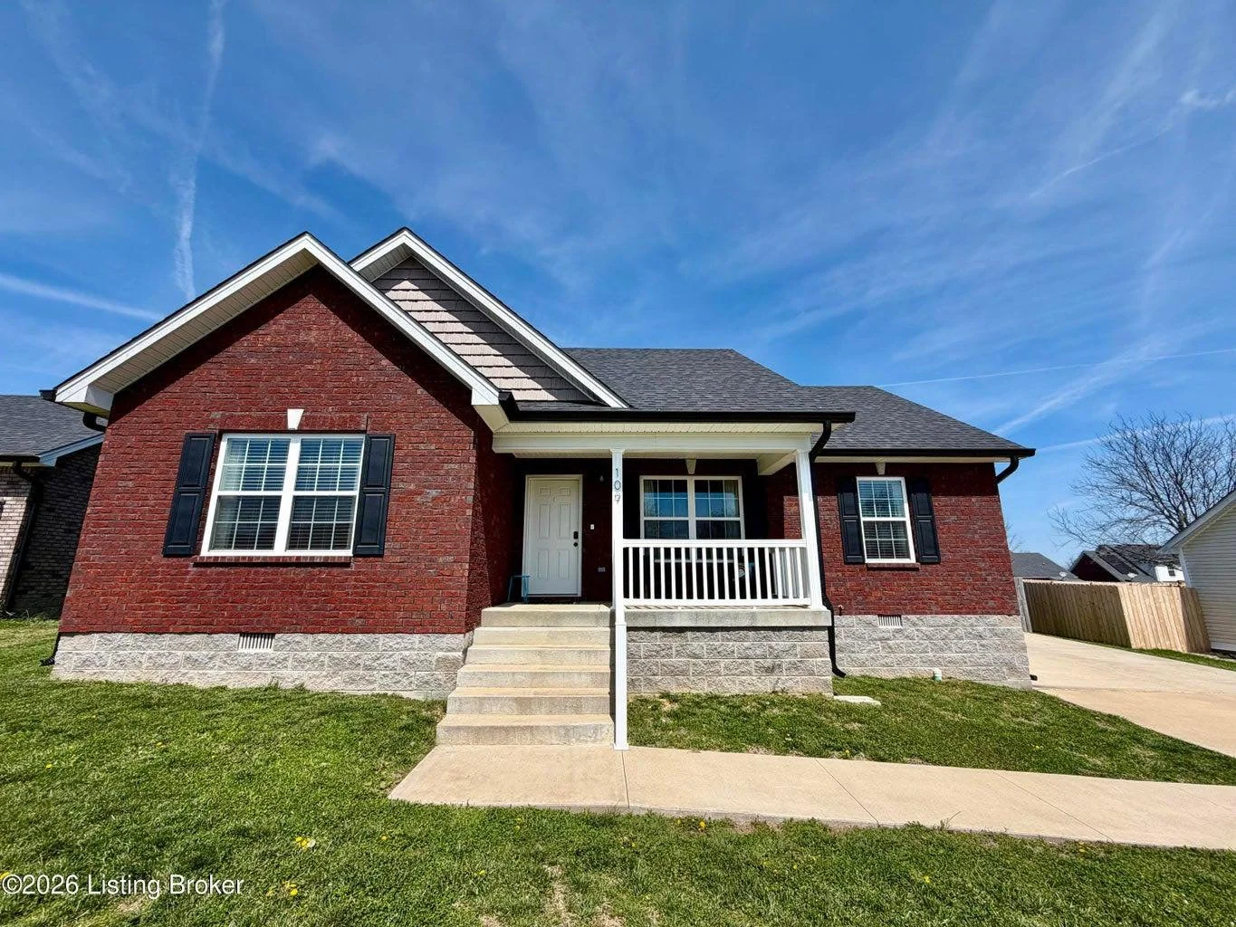🌷🌸Perfect First Time Homebuyer opportunity awaits you! Don&rsquo;t miss this GREAT NEW LISTING at 109 Linden Avenue located in Copperfield subdivision in historic Bardstown, Ky offered by Bailey Mashburn of Area One Realty🌸🌷

This GREAT home 🏡 o