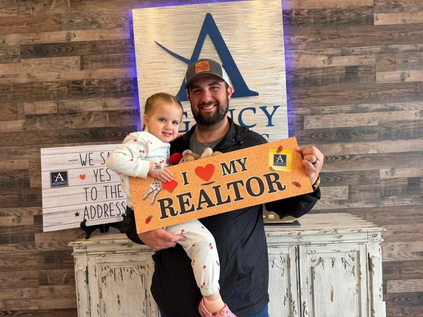‼️💥‼️SOLD‼️💥‼️SOLD‼️💥‼️SOLD

🥳 Let&rsquo;s ALL help Area One Realty in saying  a BIG CONGRATULATIONS 🎊🎉🎈 to Listing Agent, Bailey Mashburn &amp; the cutest lil Seller out there on the close of 138 Fowler Lane in Springfield, Ky! 

When you&rsq