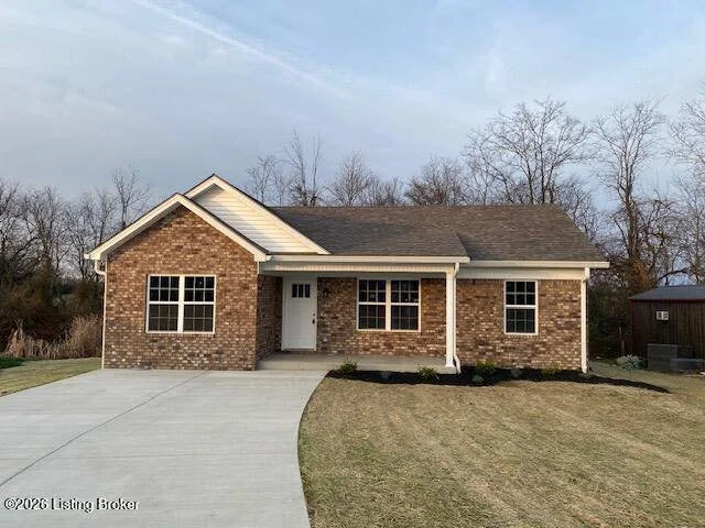 🌸🏡 Check out this wonderful newly constructed &amp; quality built home 🏠 at 119 Quiet Springs Drive in the Big Springs neighborhood in Bardstown, Ky  offered by Mike &amp; Kathy Ballard🏡🌸

This wonderful NEW home 🏡 offers:
🏡Three bedrooms 🛌 
