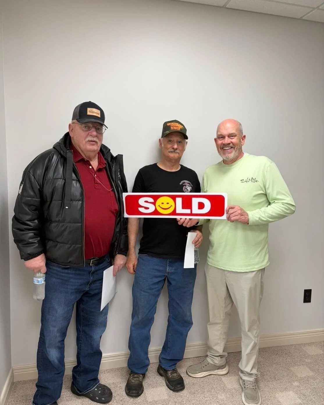 💥‼️💥SOLD💥‼️💥SOLD💥‼️💥SOLD

Another GREAT Bardstown home 🏡 SOLD by Mike &amp; Kathy Ballard of Area One Realty! Congratulations 🎉🎊🎈 to our wonderful Seller on the successful closing! We thank you for choosing Area One Realty to get your home 