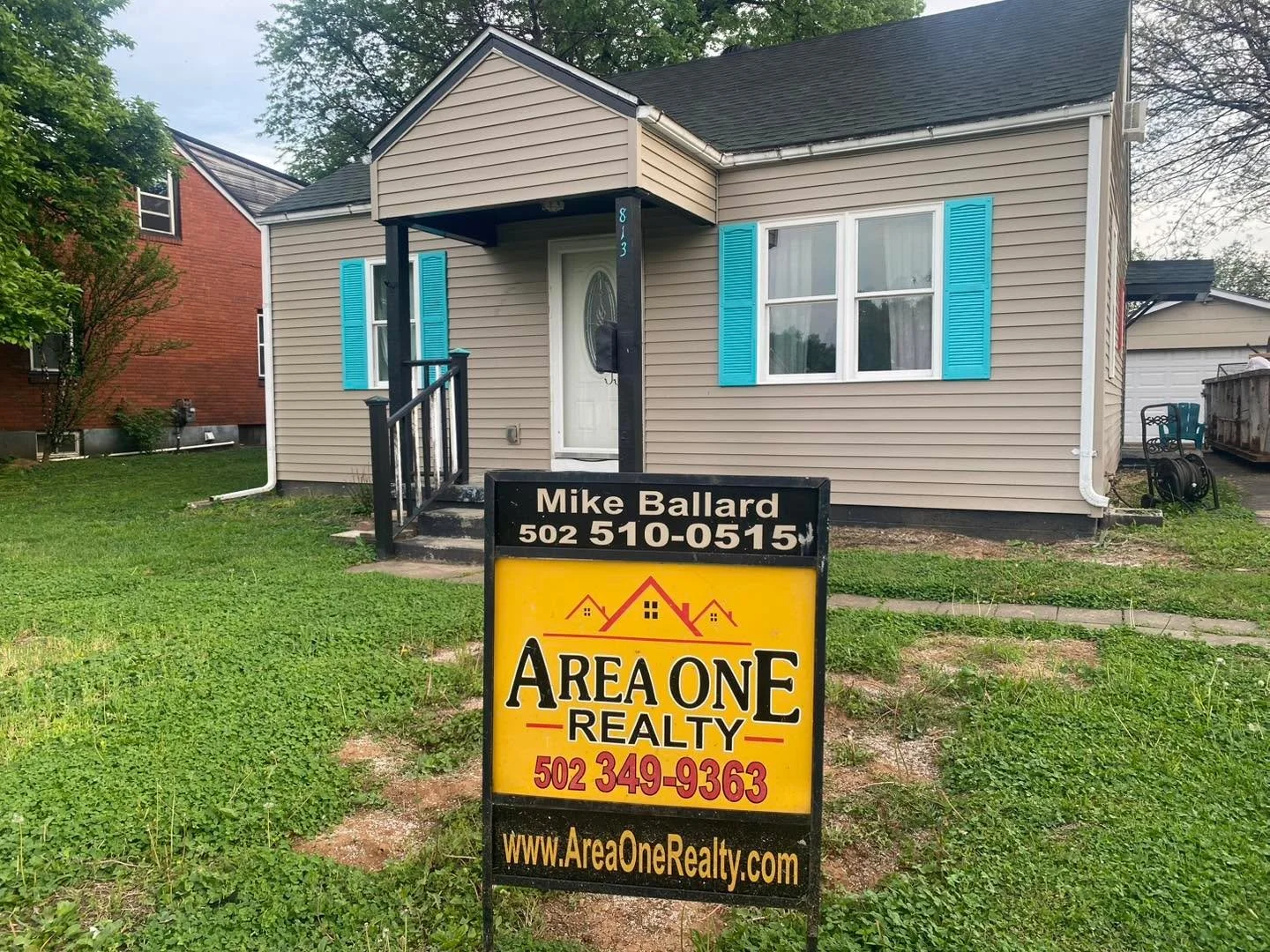 💥NEW LISTING💥NEW LISTING💥 

🌺🏡Let&rsquo;s go take a look 👀  at Area One Realty&rsquo;s Newest Listing at 813 Bartley Avenue located in historic Bardstown,Ky offered by Mike &amp; Kathy Ballard🏡🌺

🏡🌺Great opportunity awaits you with this  th
