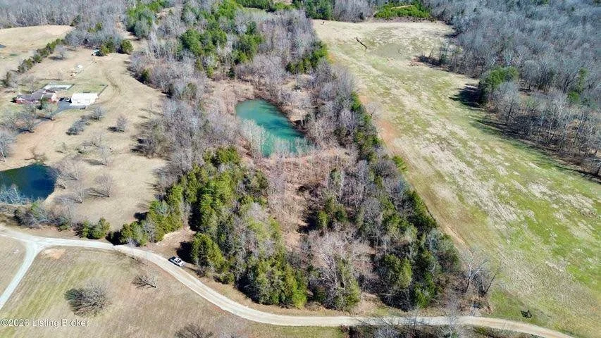 Are you in the market for a great tract of Land?  If so let&rsquo;s  go take a look 👀 at 
Tract 2 Shain Drive in historic Bardstown , Ky offered by Bailey Mashburn of Area One Realty! 

Property offers:

📌44.5 Acres
📌 2 Large Stocked Ponds
📌Sever