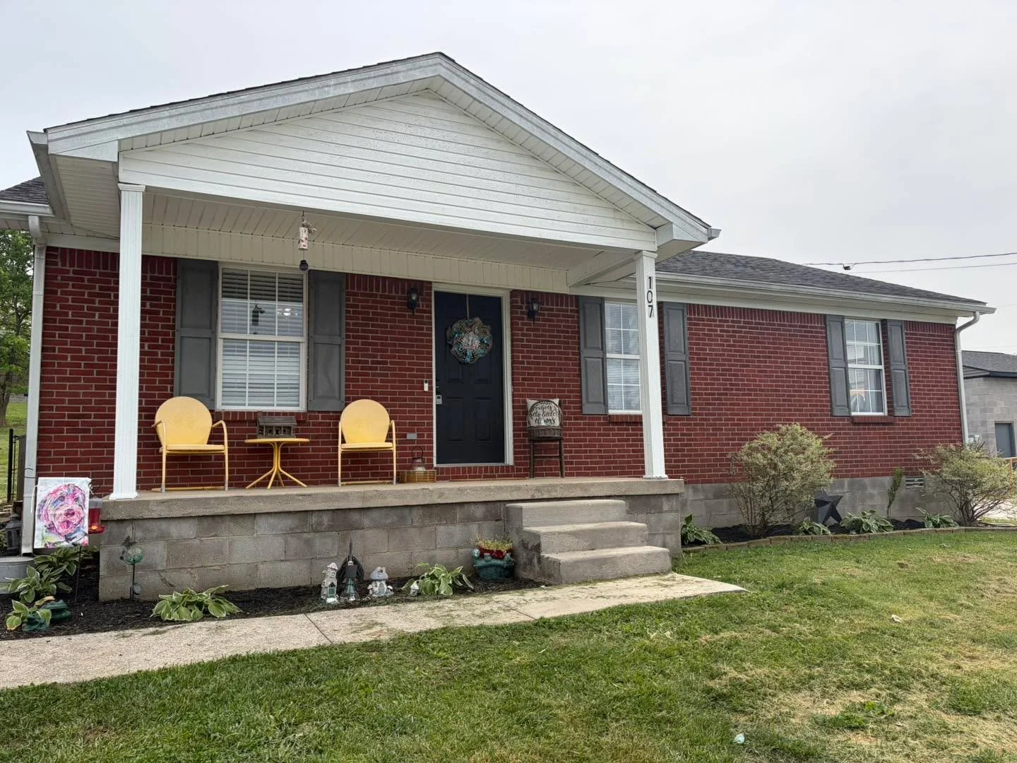🏡🌺Let&rsquo;s go take a look at  Area One Realty&rsquo;s GREAT NEW LISTING at 107 Watts Ct. in Historic Bardstown, Ky offered by Mike &amp; Kathy Ballard of Area One Realty🌺🏡

This GREAT home 🏡 offers:
🏡 3 Bedrooms 🛌 
🌺 2 Bath🛀 
🏡 brick ran