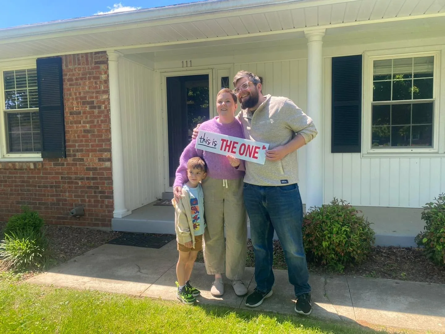 💥‼️CONGRATS💥‼️CONGRATS 💥‼️
Area One Realty would like to say a BIG CONGRATULATIONS 🎉🎊🎈 to our wonderful Buyers on their new Bardstown home 🏡. Thank you for choosing Area One Realty to assist you in your home 🏡 purchase. We wish you many years