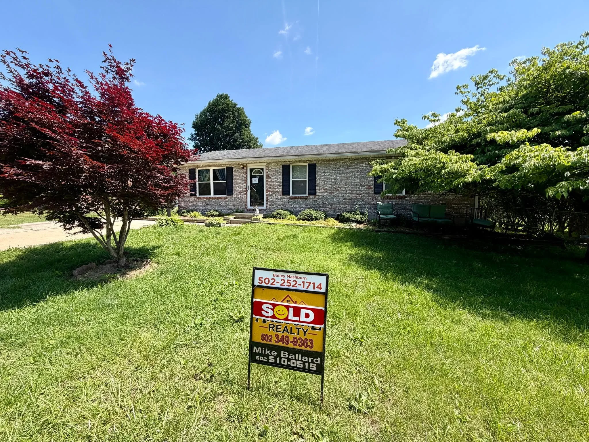 ✨SOLD✨
Another great home SOLD by Mike Ballard and Bailey Mashburn of Area One Realty. 🏠

Congratulations🎊 to our sellers on the successful sale of their home. We are thankful they chose us to help guide them through the selling process and appreci