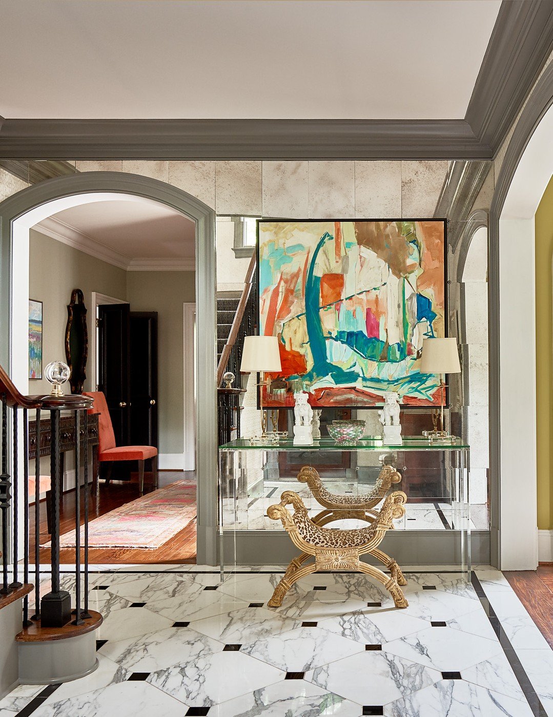 When a foyer makes an entrance of its own. Bold color, rich texture, and a dash of glamour. 💫

#LuxuryDesign #InteriorDesign #EntrywayDesign #FoyerStyle #DesignInspiration #ArchitecturalDigest #CarolineBrackettDesign