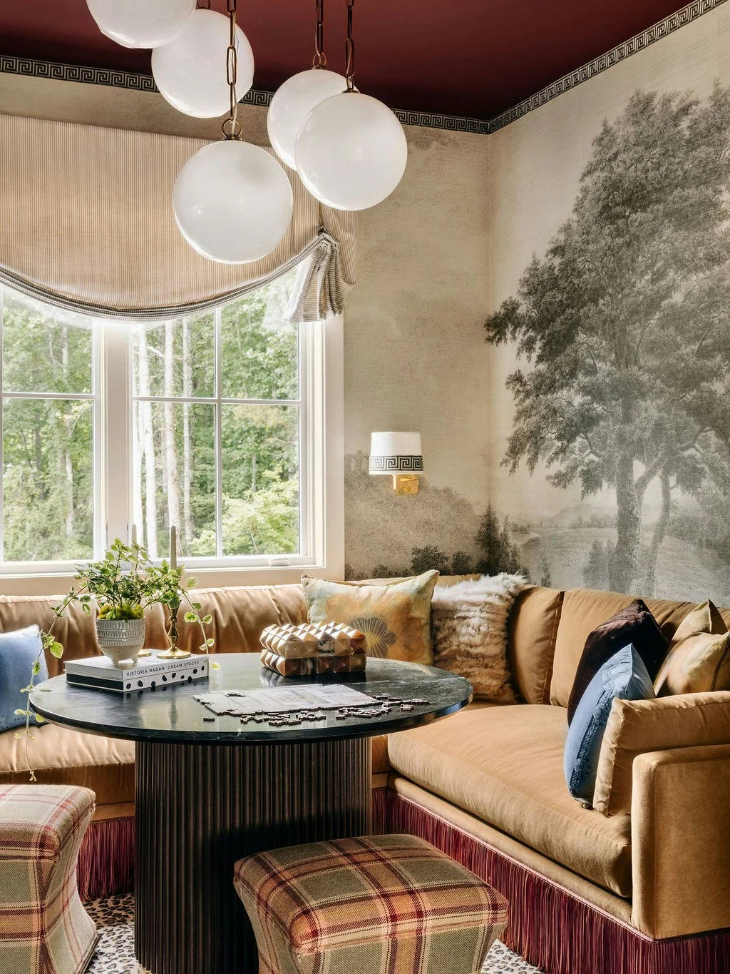 If fall were a room: saturated hues, tactile fabrics, and a corner that begs for slow mornings and long conversations. 🍂

Photographer: @_emilybolt
Chandelier: @hudsonvalleylighting
Sectional: @fairfieldchair
Sectional Fringe: @samuelandsons
Wallpap