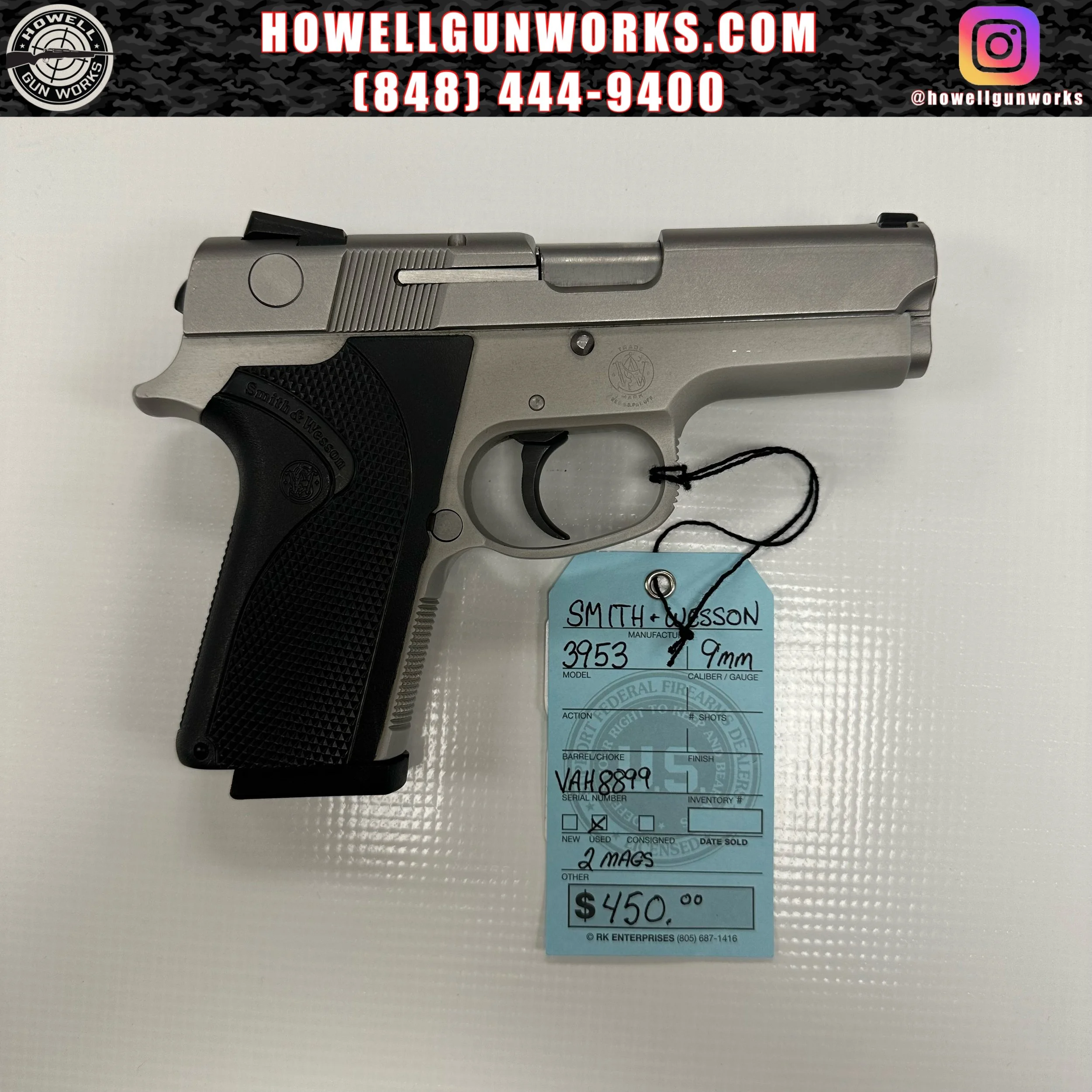 Smith & Wesson 3953 9mm
