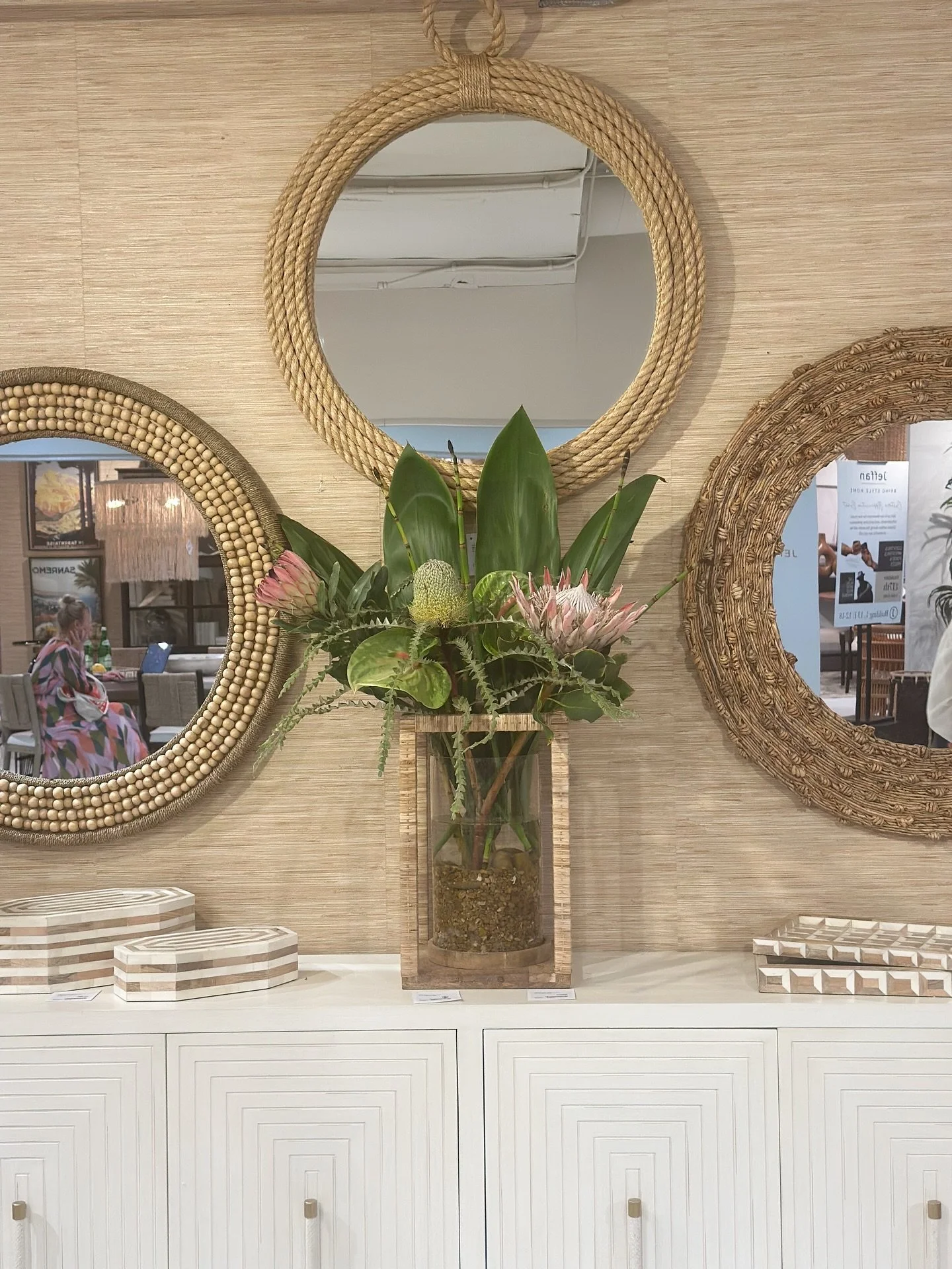 Day ✌️ of Market! Such great, fun things coming to Edenton but ready to be back in store!