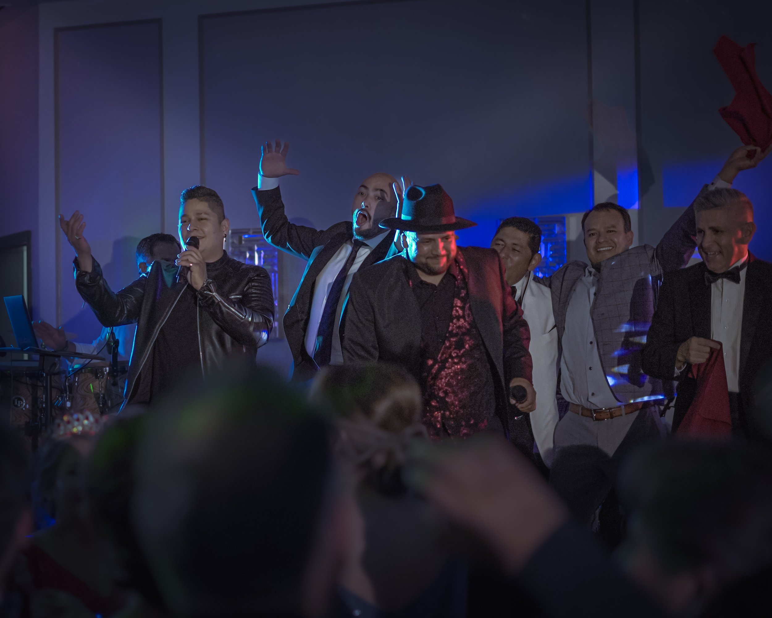 GRUPO DE MUSICA VERSATIL EN GEORGIA.jpg