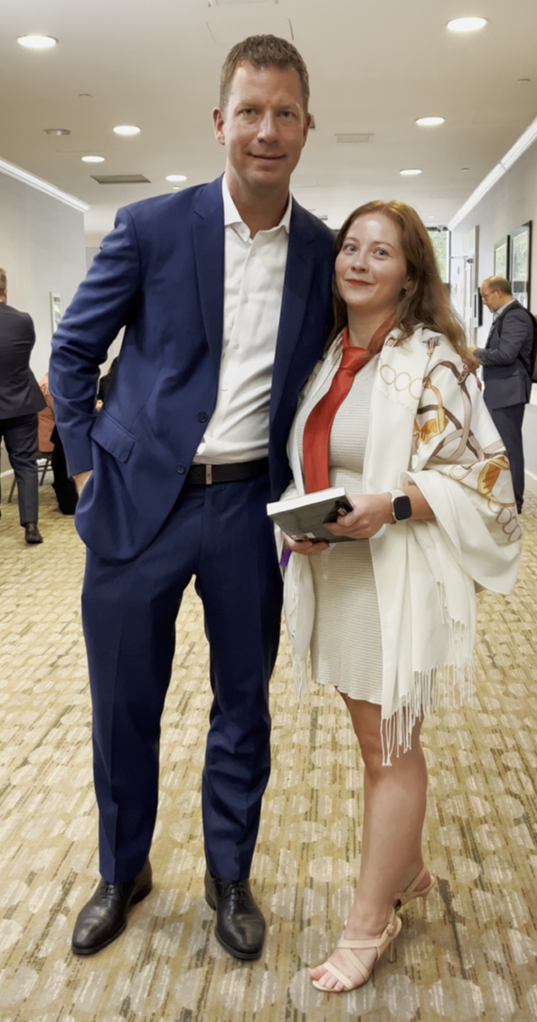 Photos with celebrities and authorities in your business area.