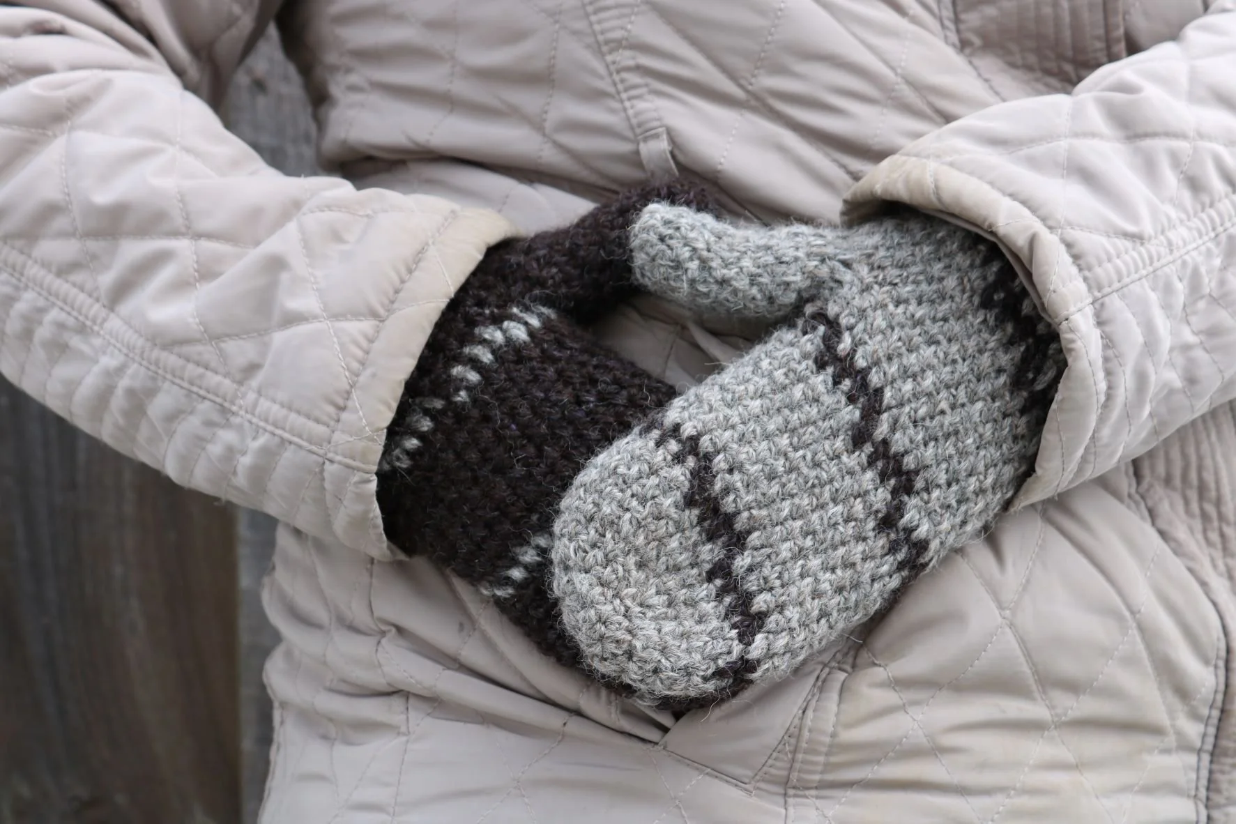 Beginner Crochet Mittens Class 1 of 3